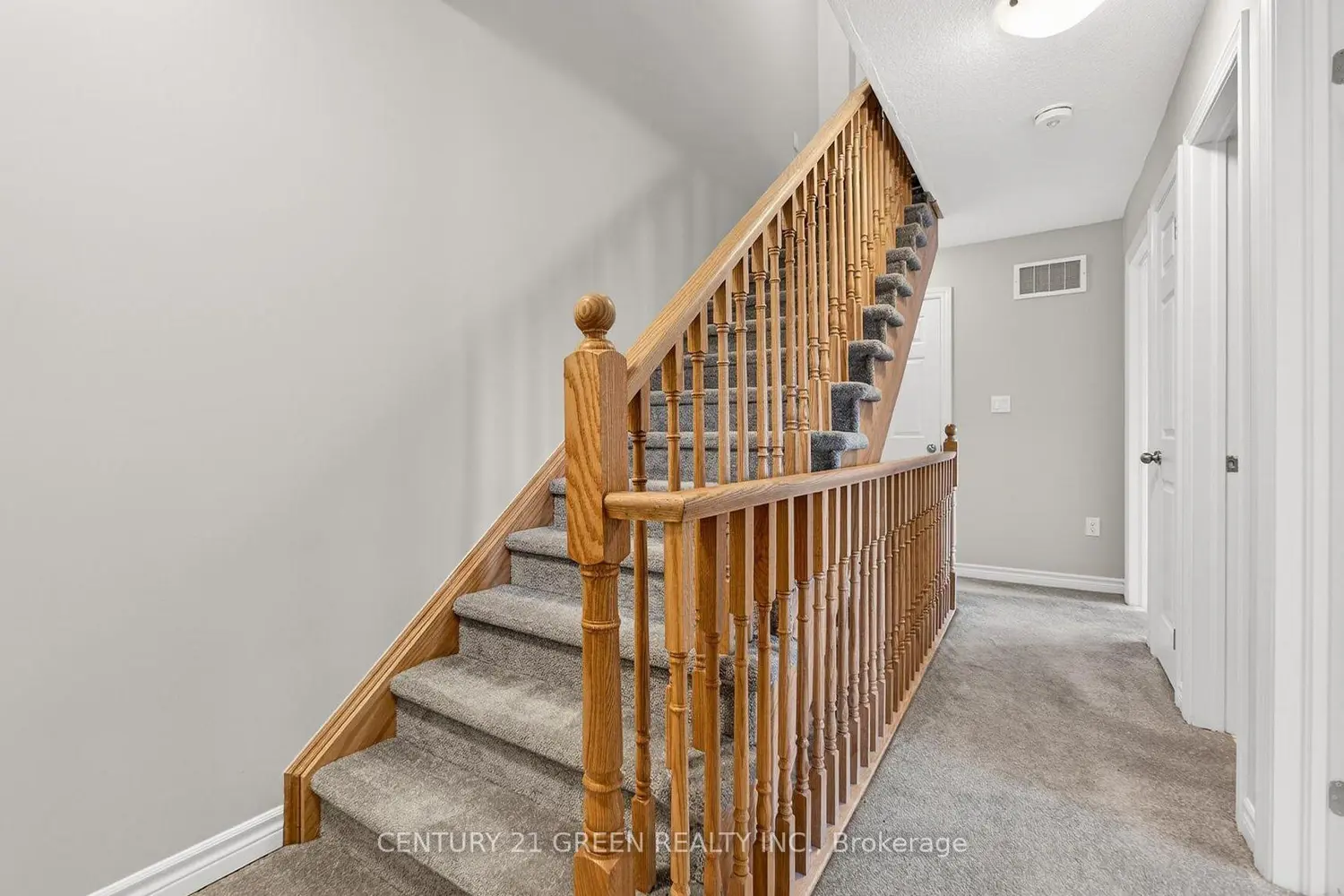Additional image 9 of 383 Dundas Street 76