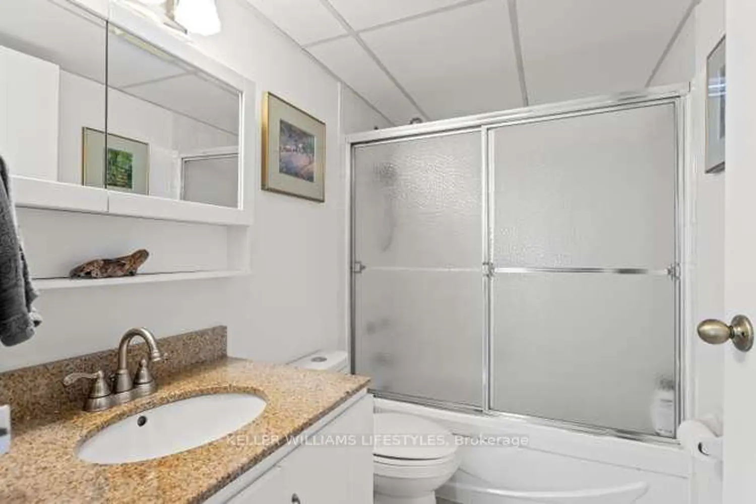 Additional image 11 of 521 Riverside Drive 602