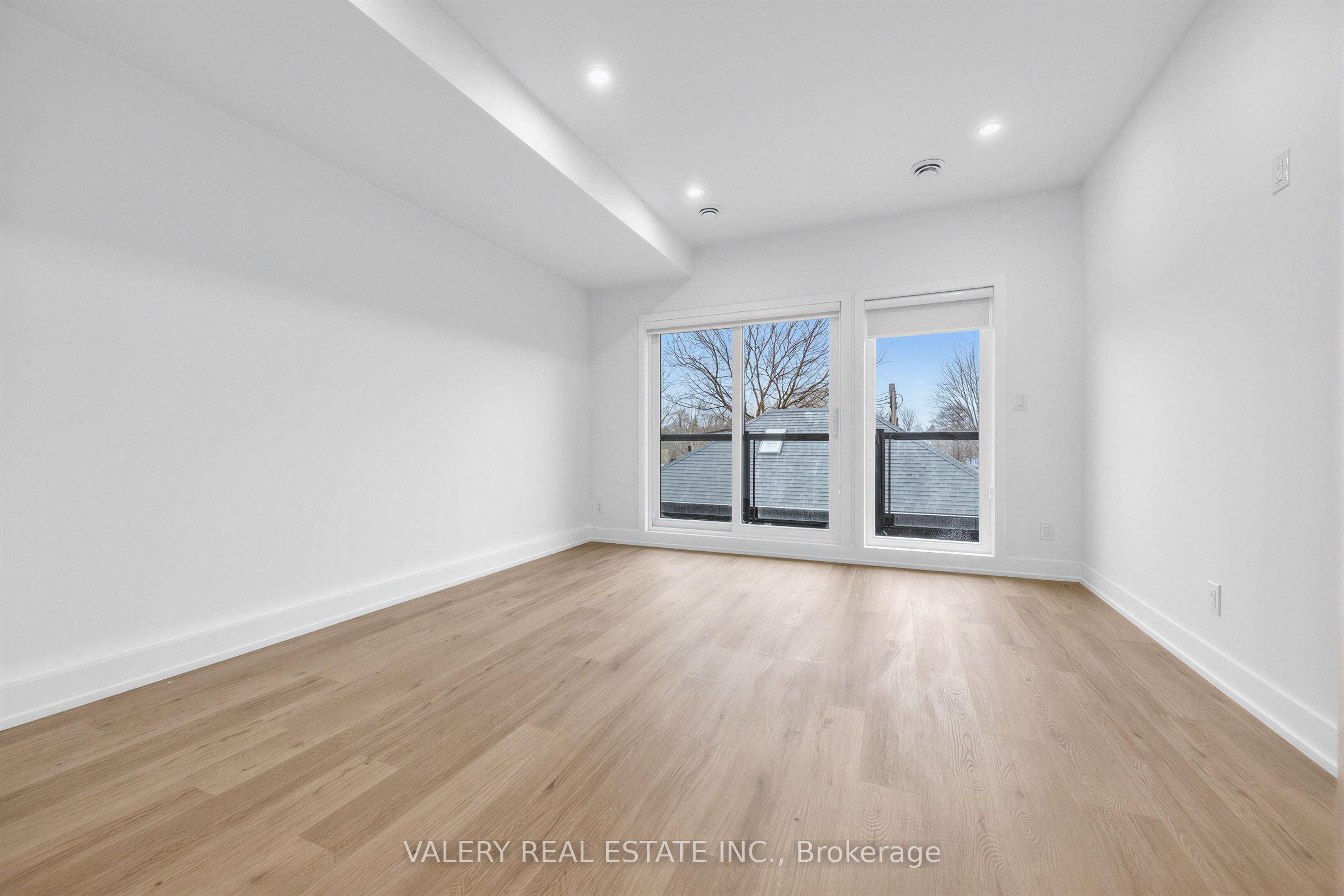 Additional image 5 of C-1115 Islington Avenue, Toronto, ON, M8Z 4S3