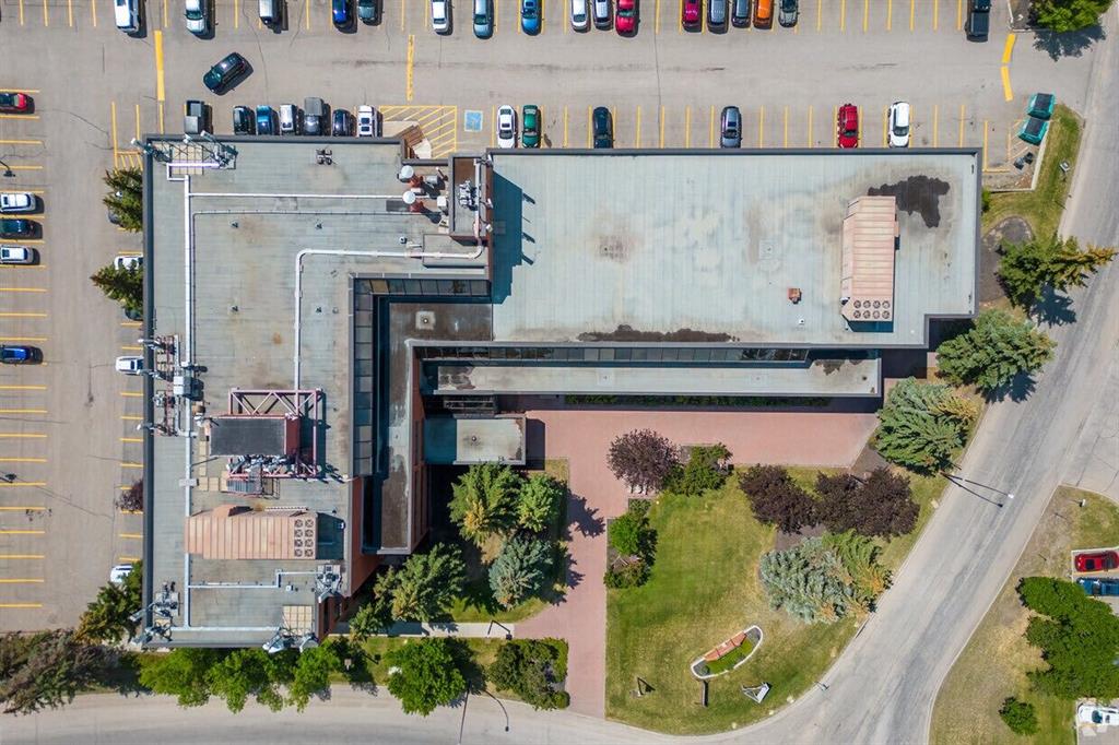 Additional image 3 of 3115 12 Street NE, Calgary, AB, T2E 7J2