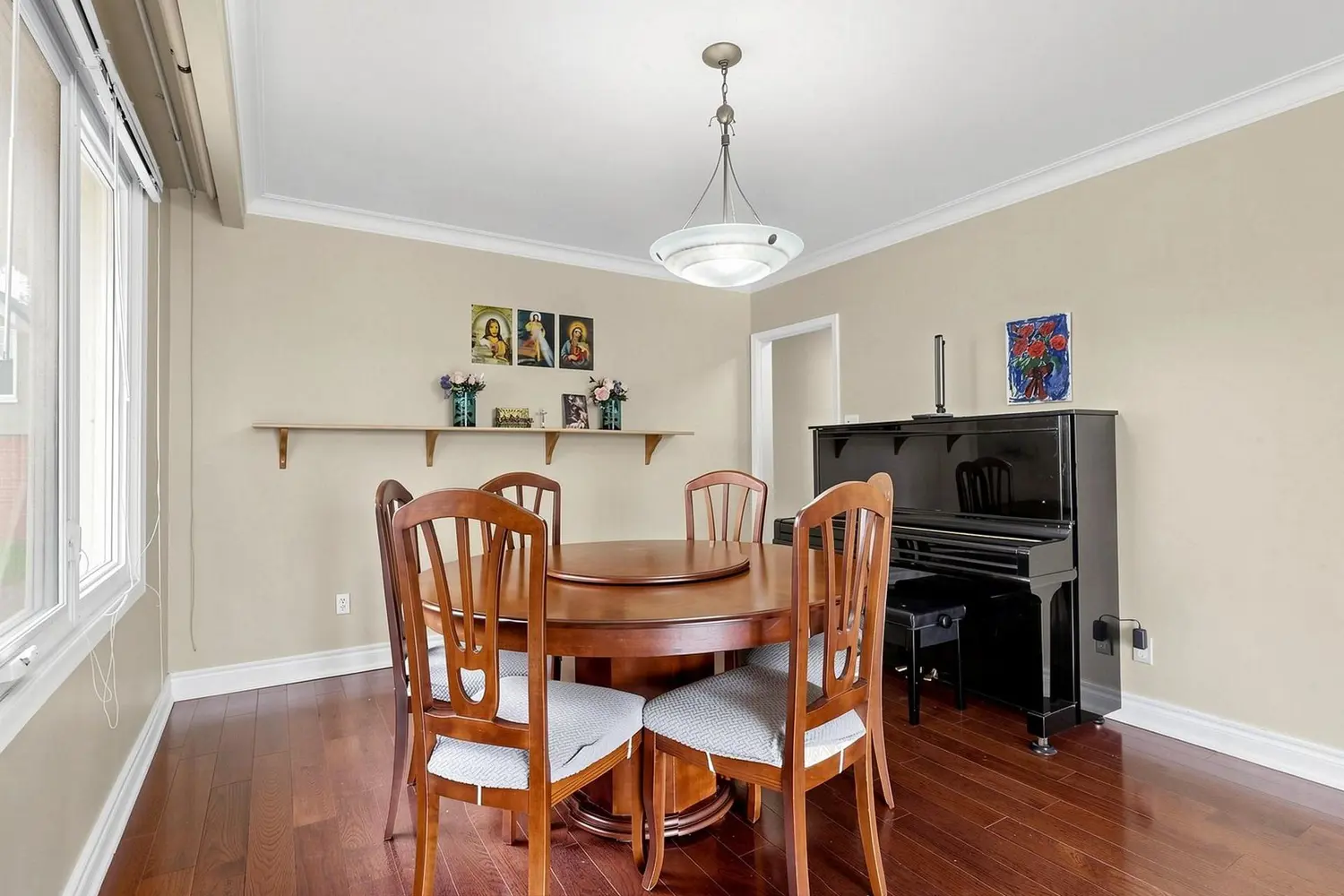 Additional image 4 of 19 Robingrove Road