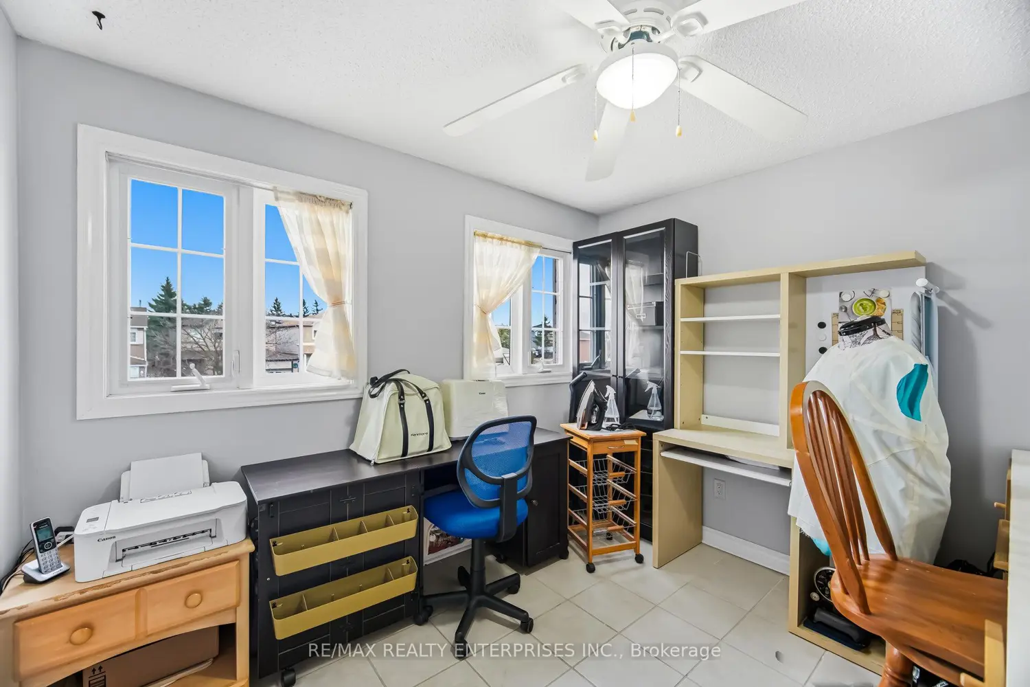 Additional image 9 of 54 Niagara Place