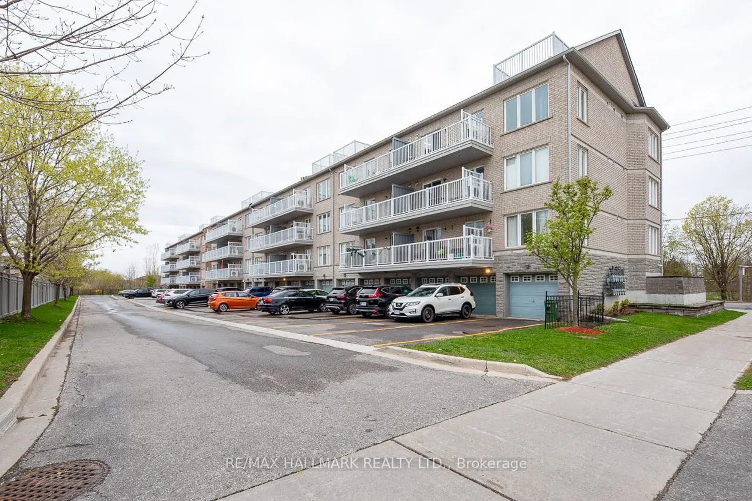 Additional image 17 of 649D Warden Avenue 24