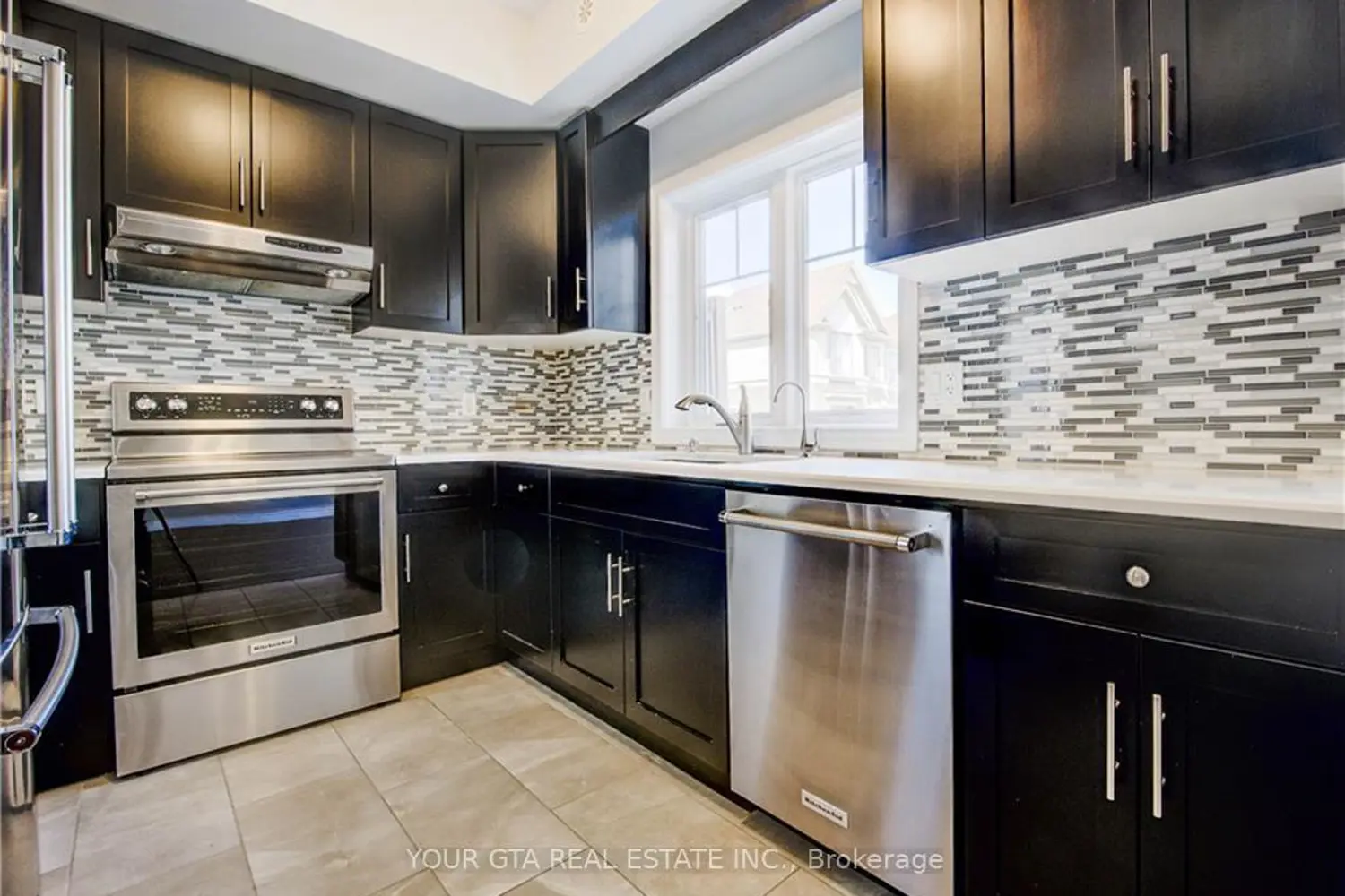 70 Willowrun Drive F2