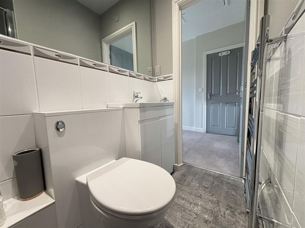 Additional image 8 of 3 bed town house to rentKnutsford Road, Alderley Edge, Cheshire SK9