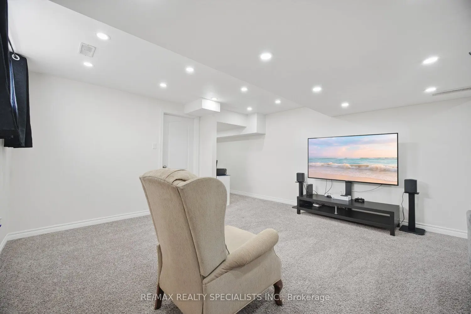 Additional image 14 of 650 Reid Crescent