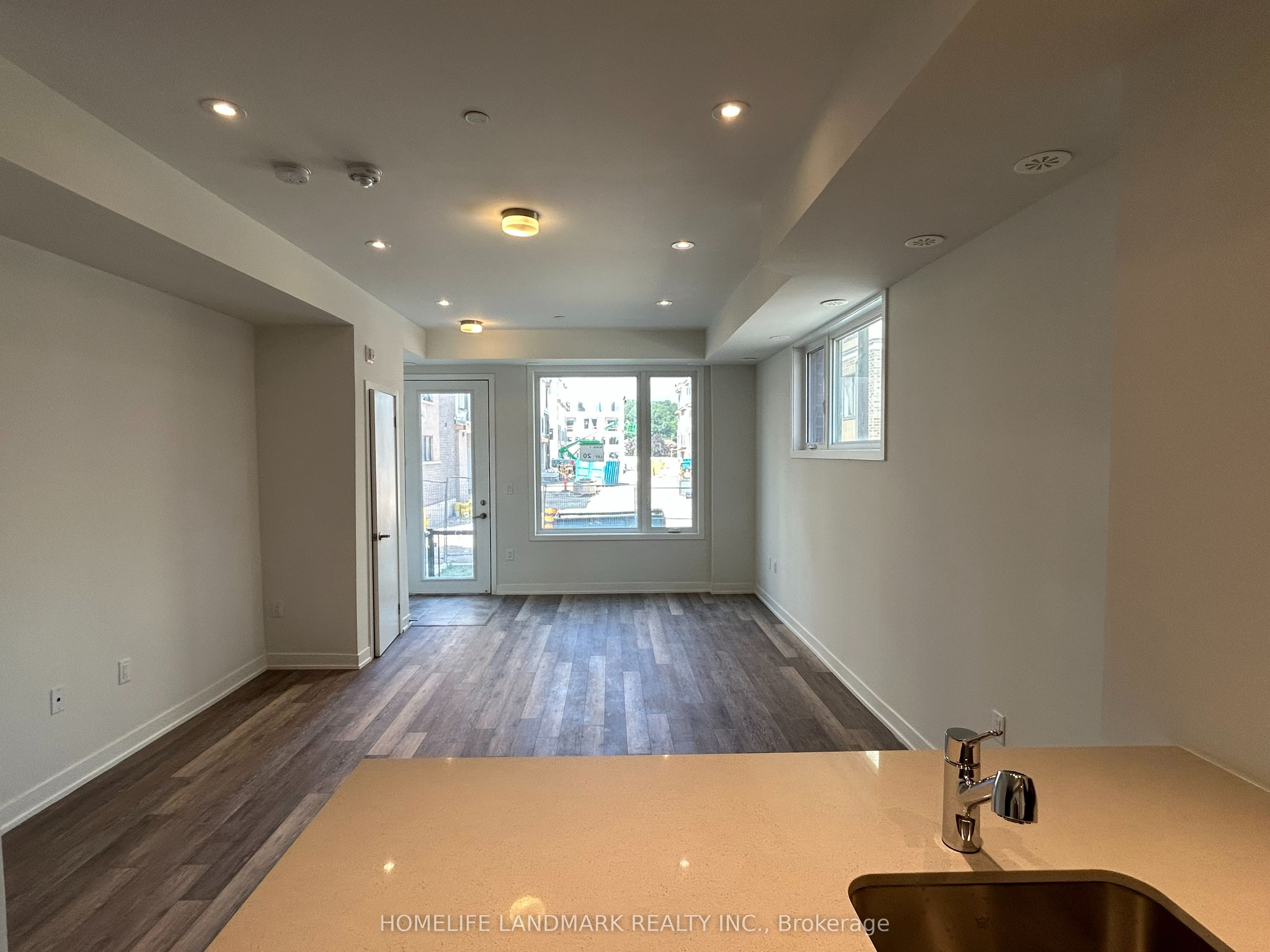 Additional image 4 of 20-3429 Ridgeway Drive, Mississauga, ON, L5L 0B9