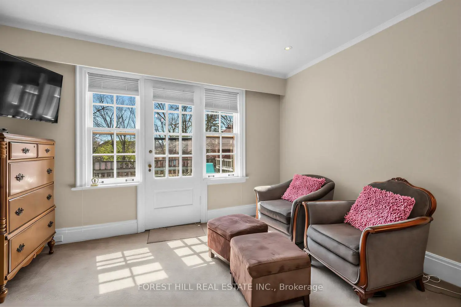 Additional image 16 of 339 Cortleigh Boulevard