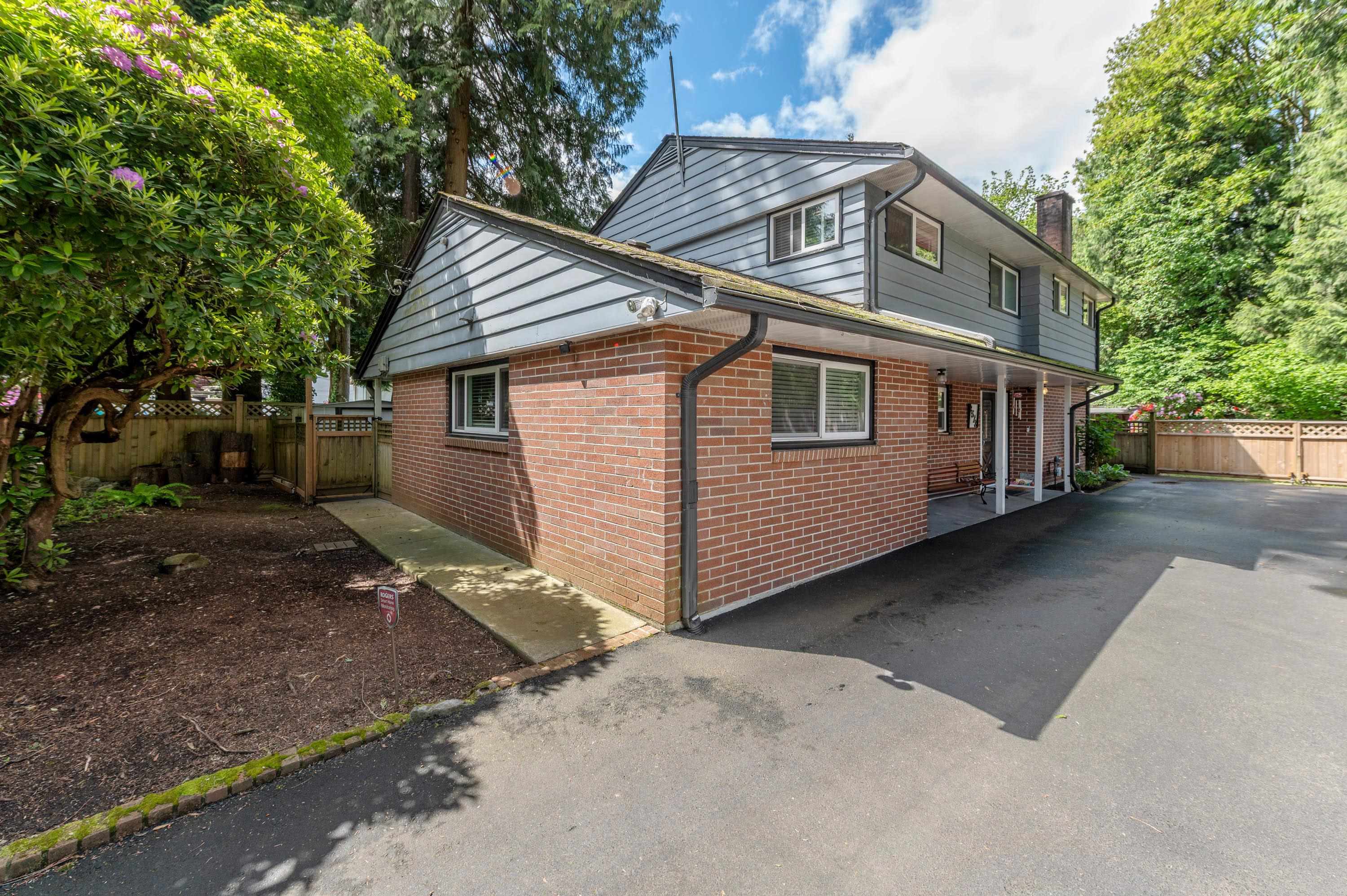 9573 139 Street, Surrey, BC, V3V 5X7