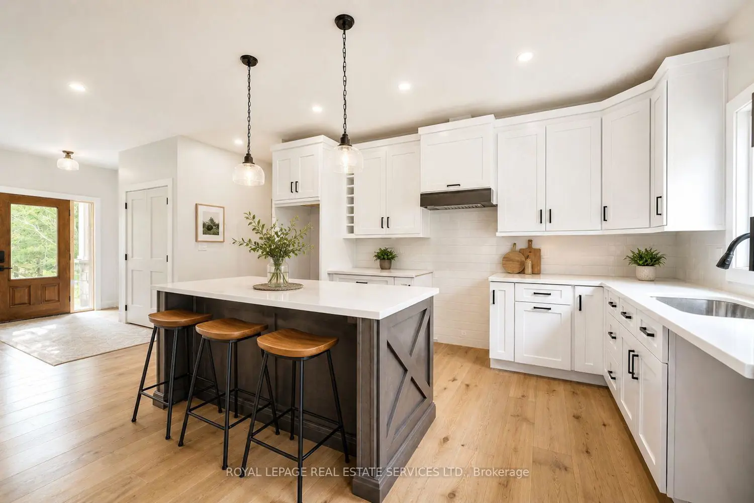 99 Tall Pines Drive photo 4