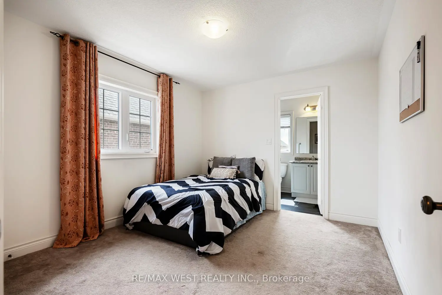 Additional image 11 of 10 Stonegate Avenue