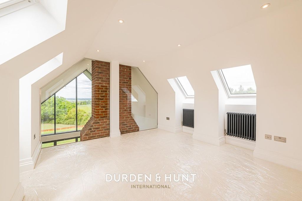 Additional image 17 of 4 bed detached house to rentMott Street, Loughton IG10