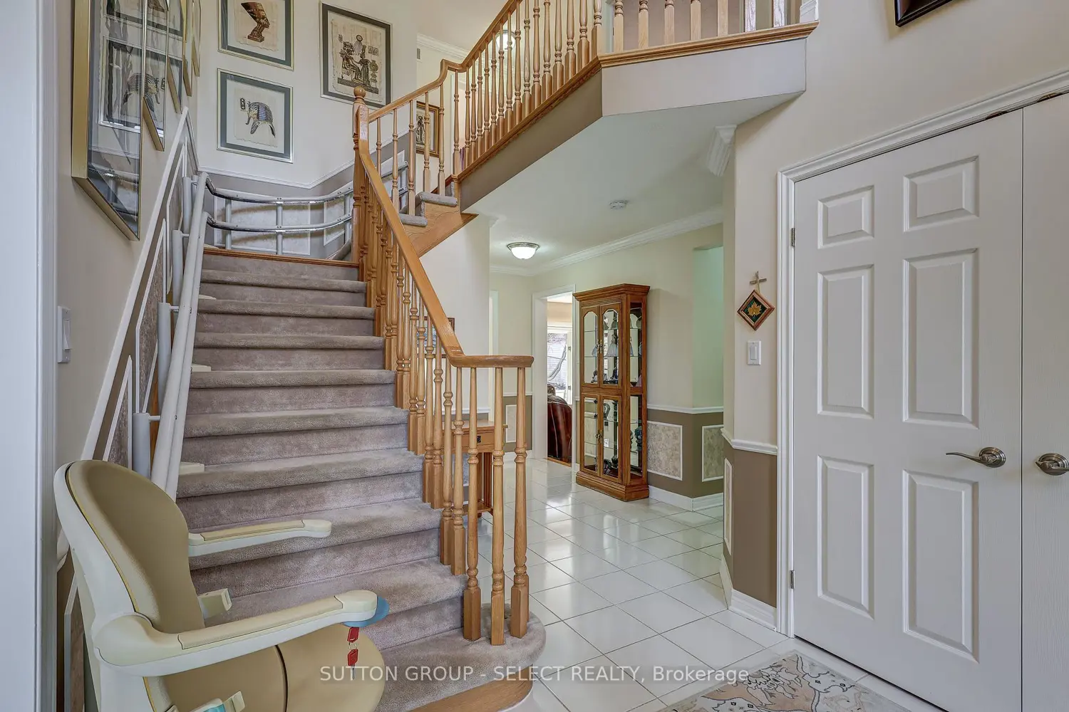 Additional image 2 of 462 Ambleside Drive