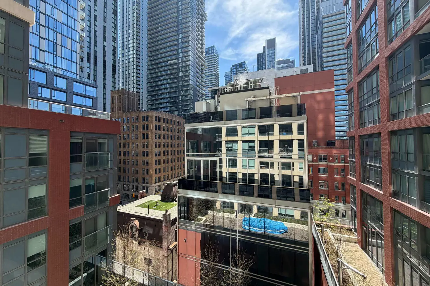 Additional image 16 of 108 Peter Street 712