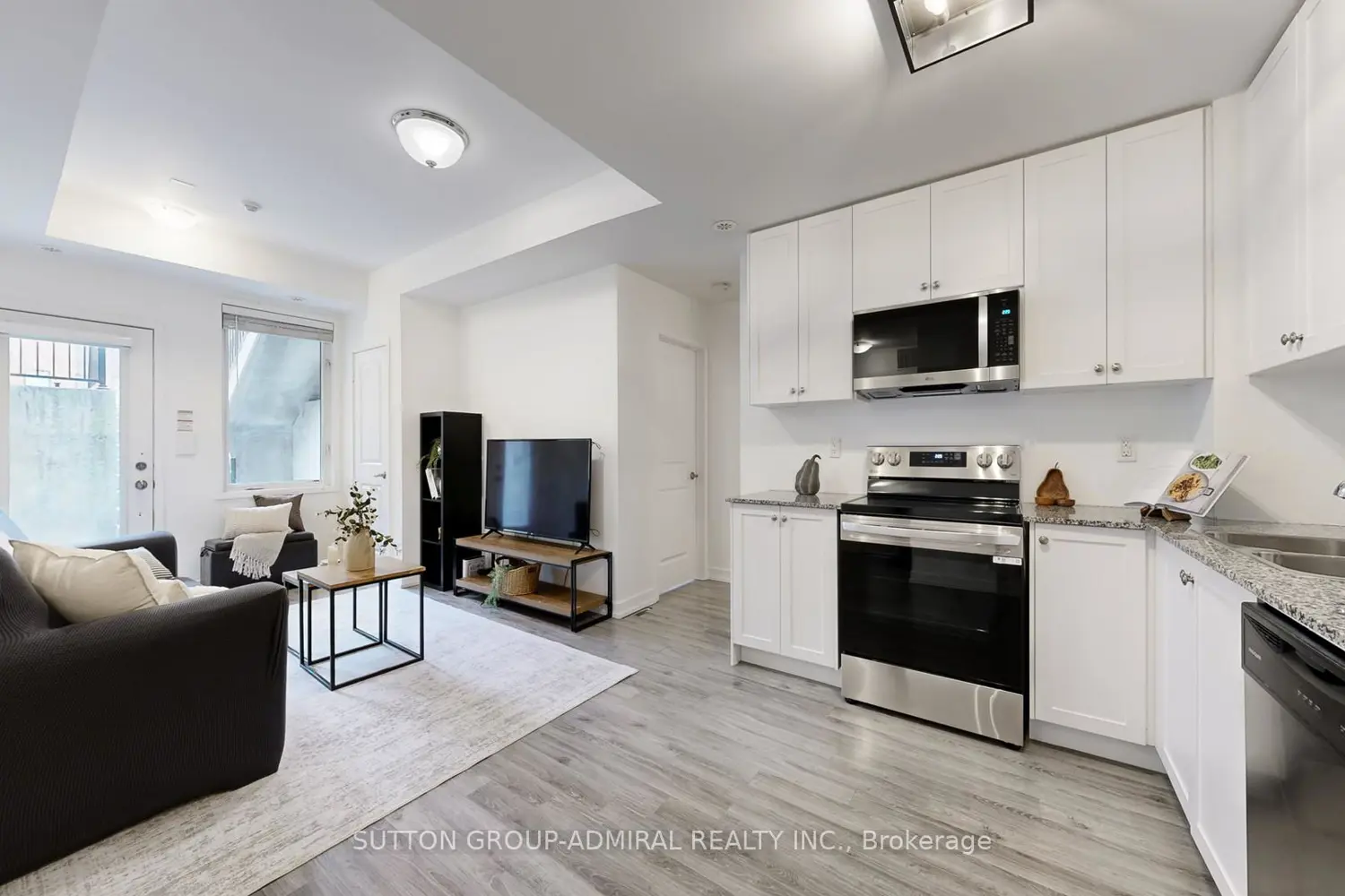 Additional image 9 of 867 Wilson Avenue 1B