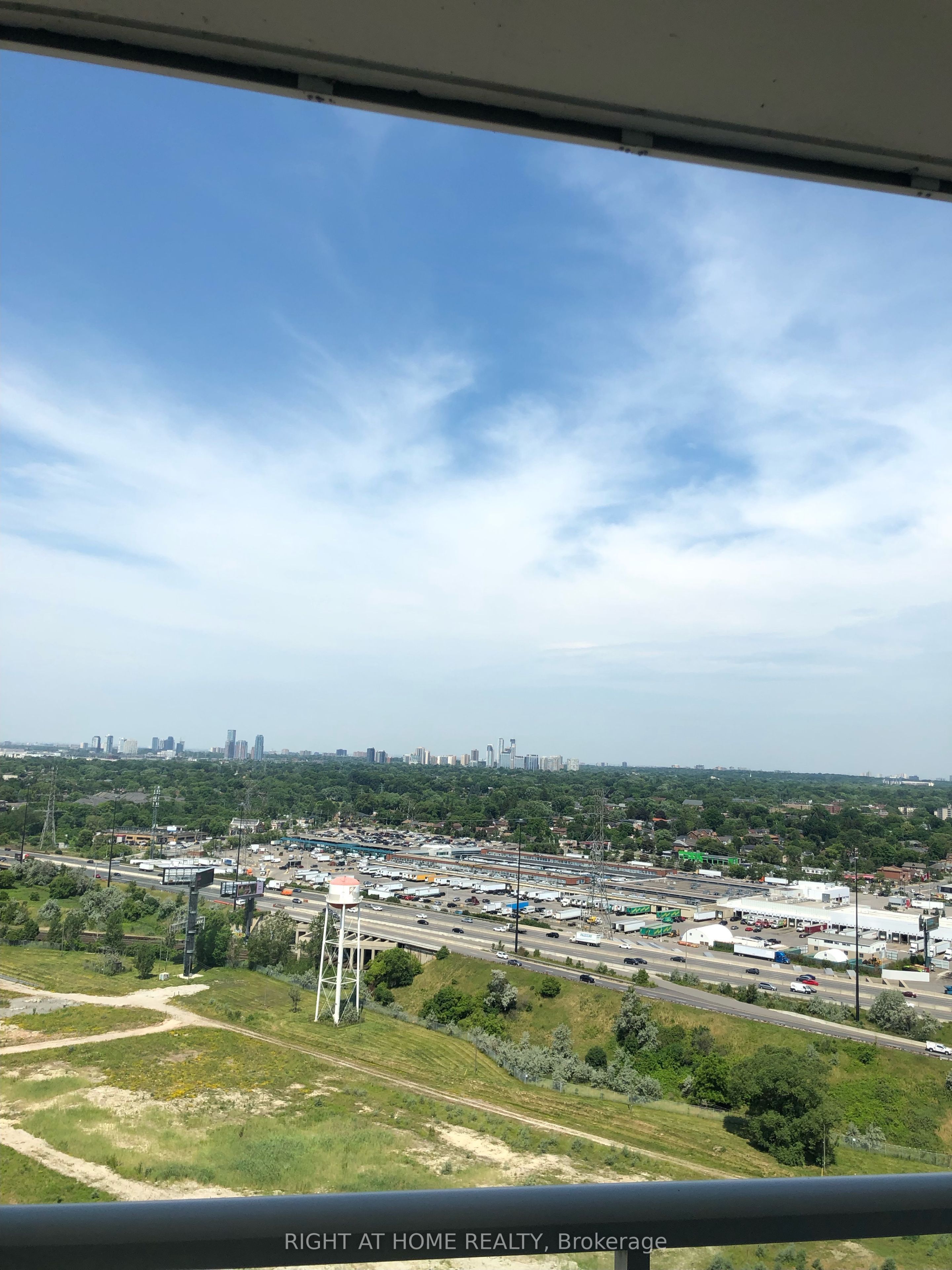 Additional image 5 of 2506-56 Annie Craig Dr Drive, Toronto, ON, M8V 0C8