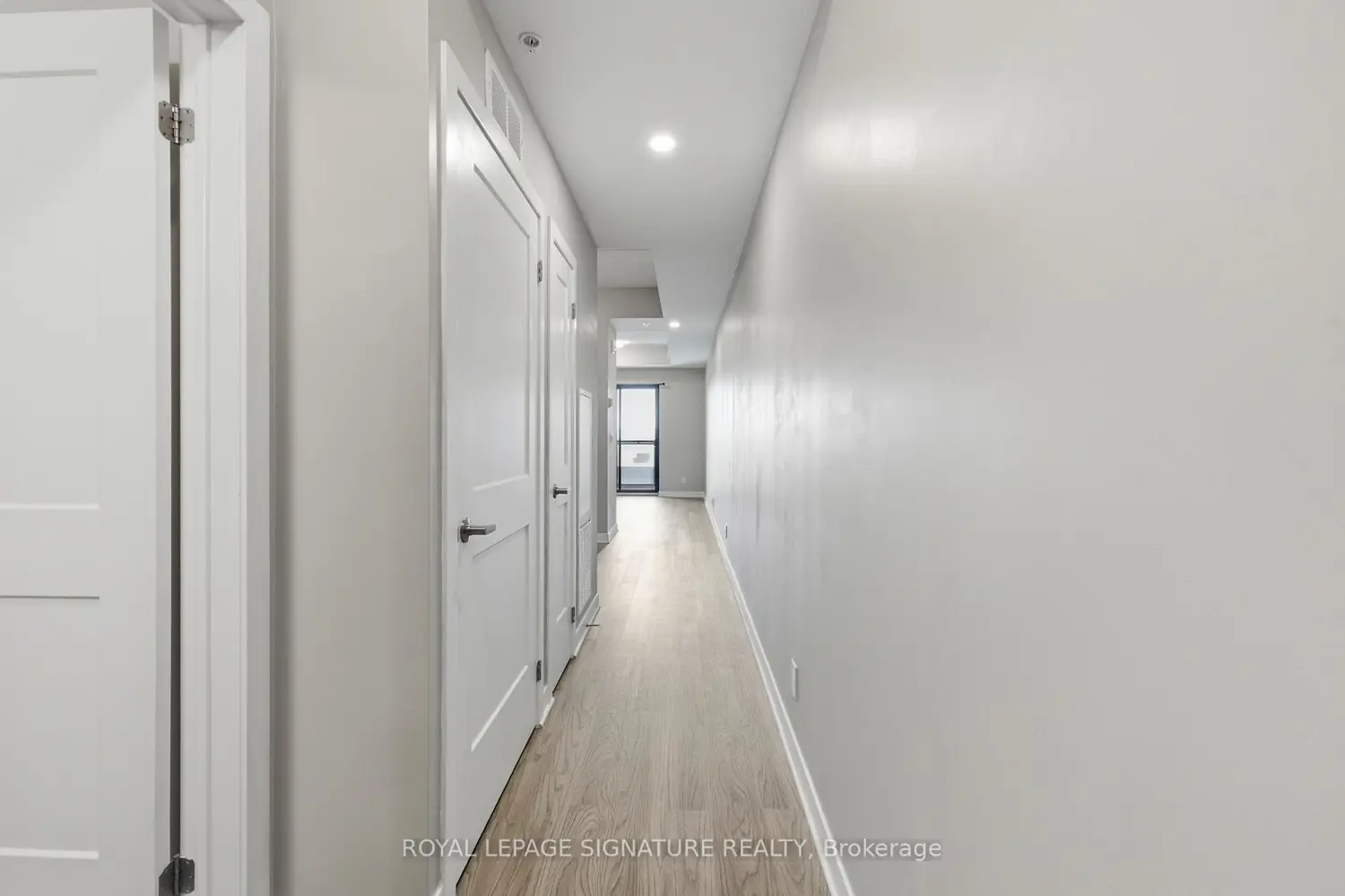 Additional image 7 of 15 Queen Street 1103