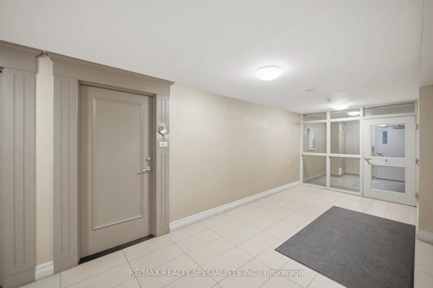 Additional image 4 of 225 Webb Drive 402