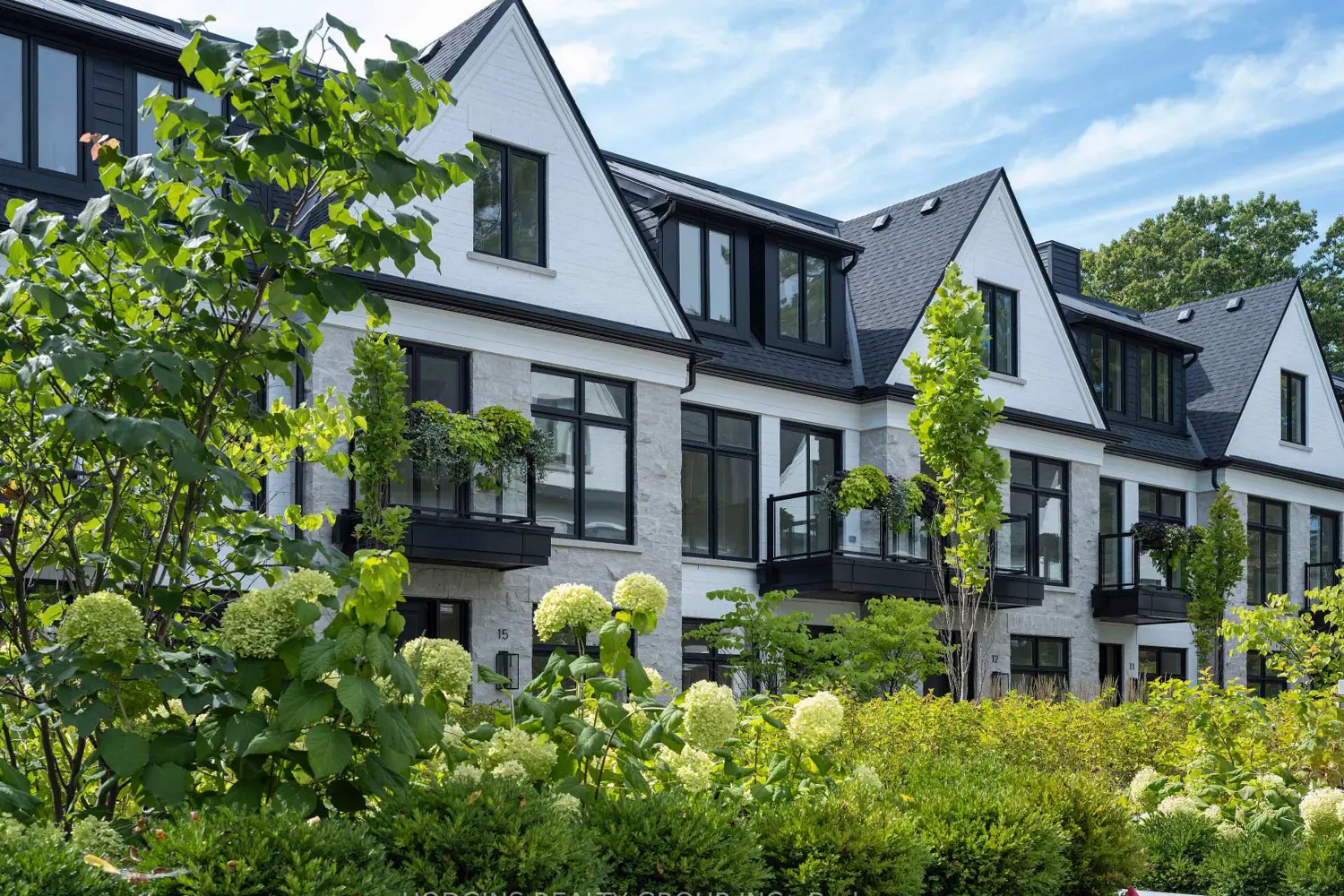 1136 Mona Road 4