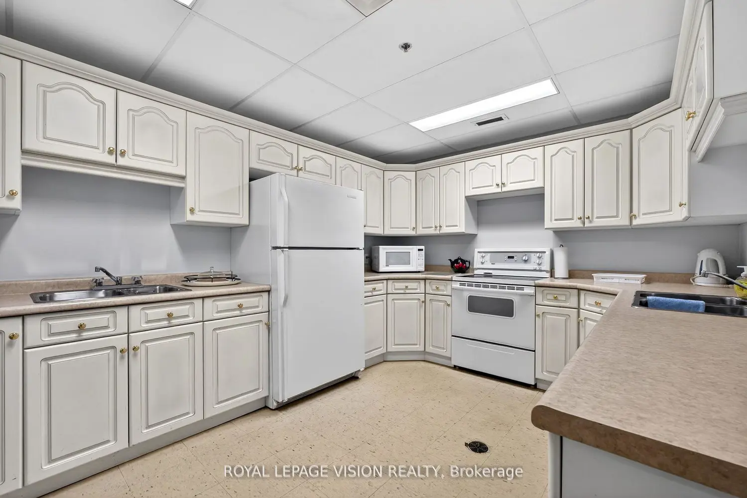 Additional image 18 of 81 Millside Drive 1002