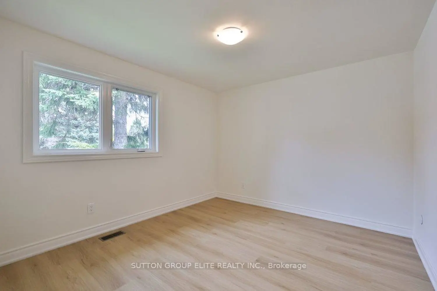 Additional image 13 of 1488 Swanage Crescent