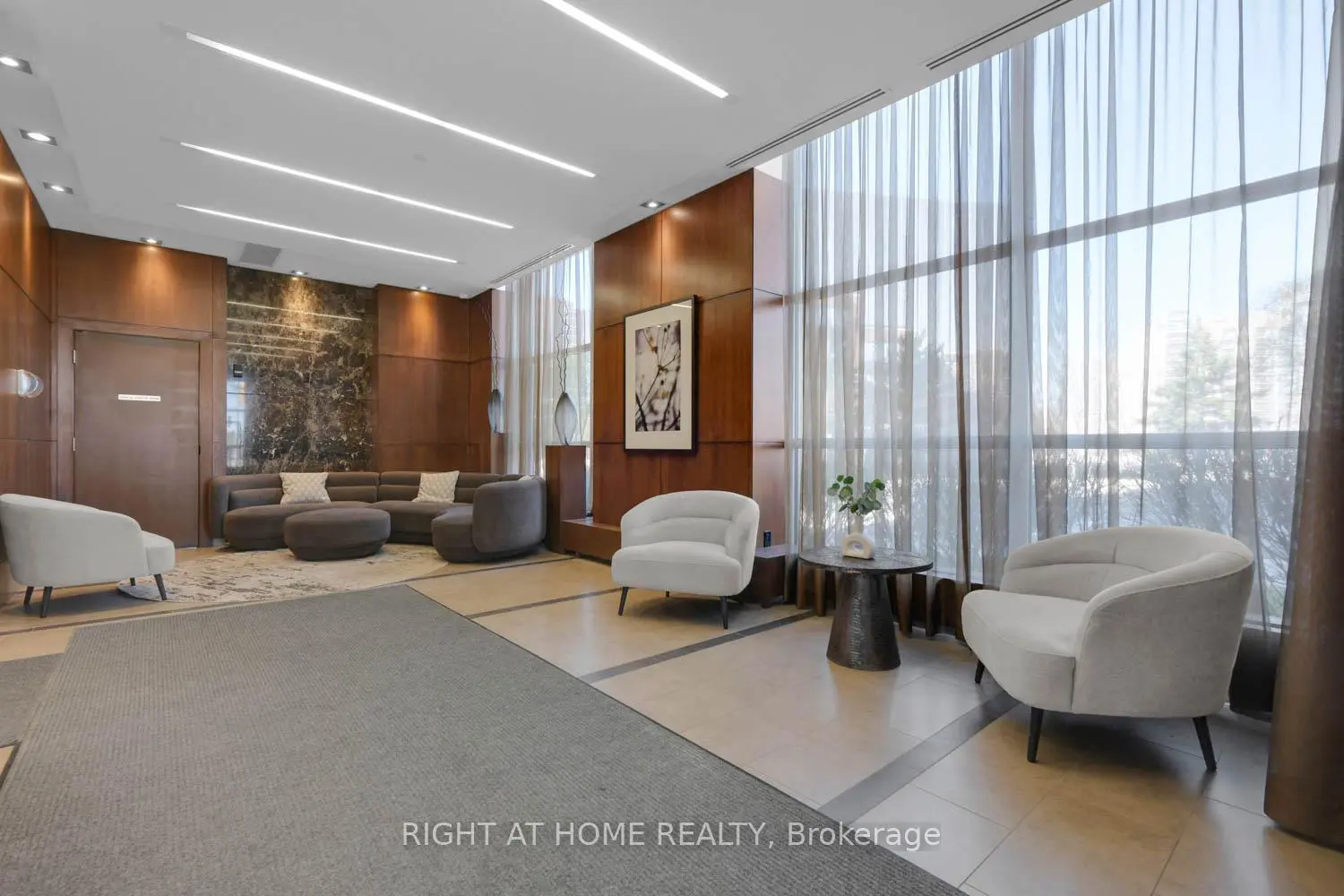 Additional image 9 of 2015 Sheppard Avenue 3801