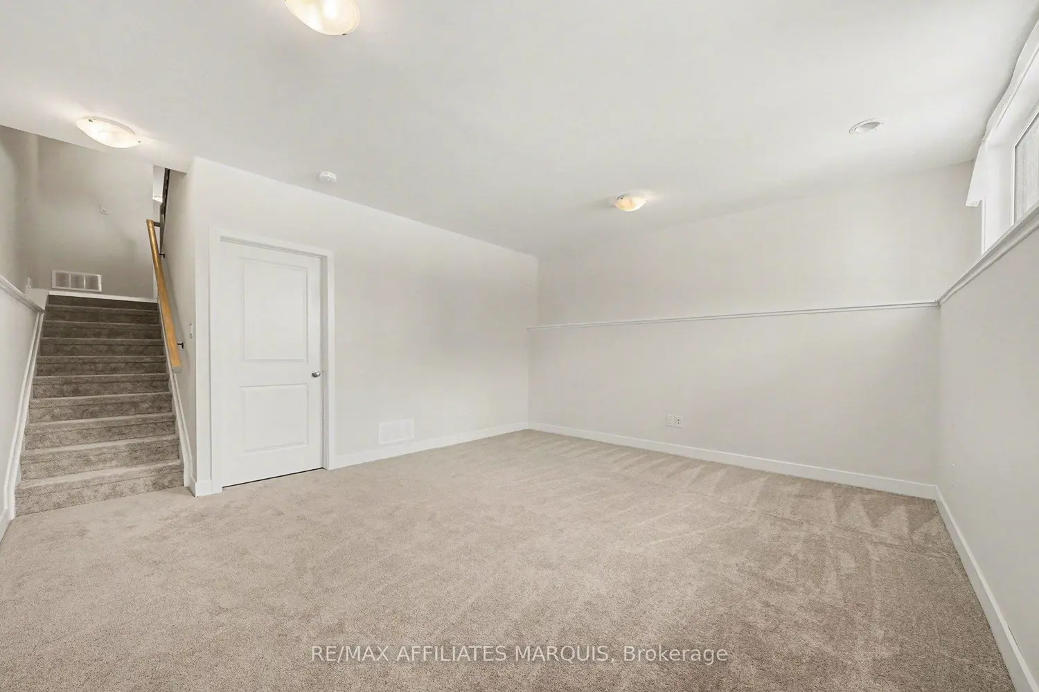 Additional image 18 of 97 Whitcomb Crescent