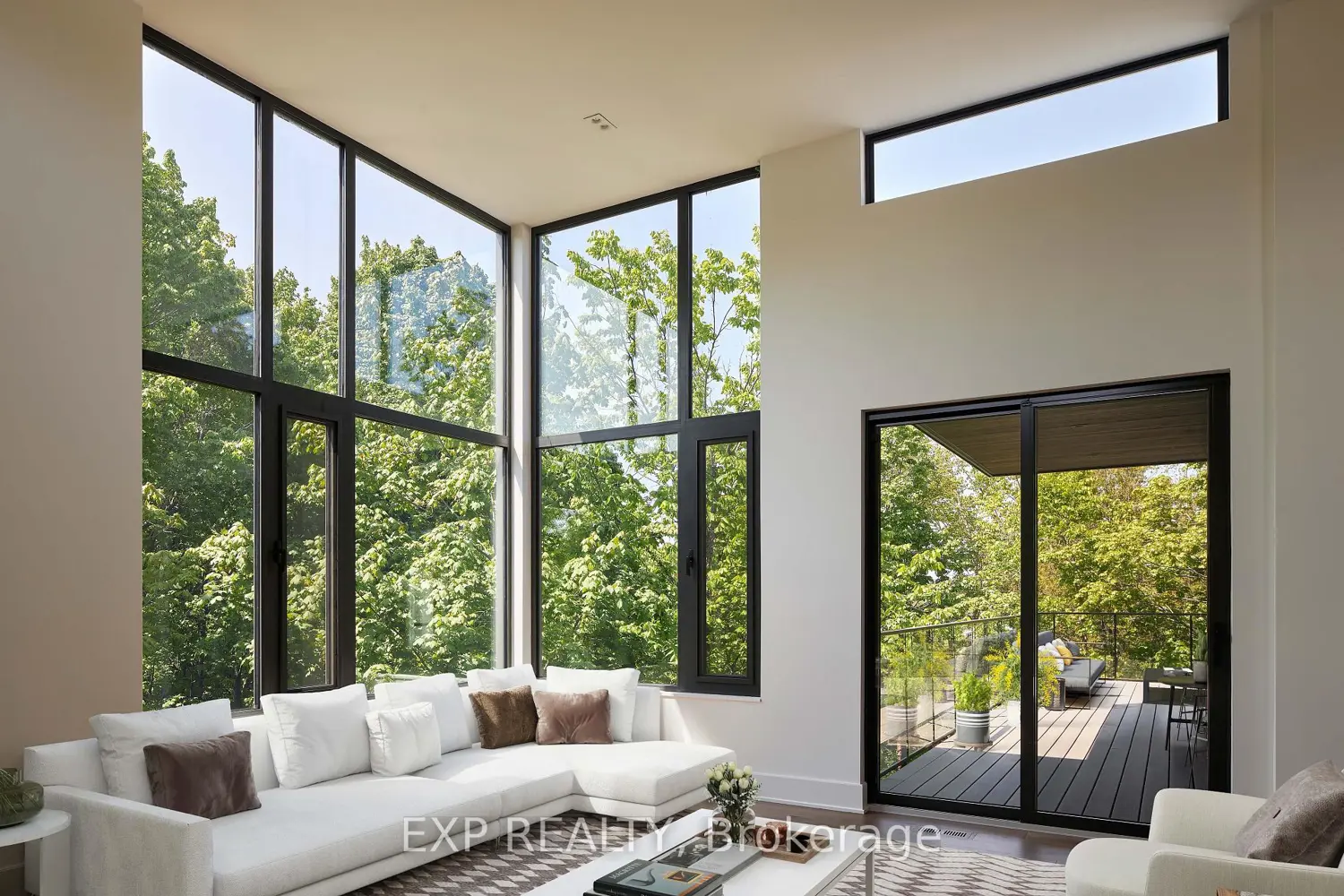 32 Clovelly Road photo 5
