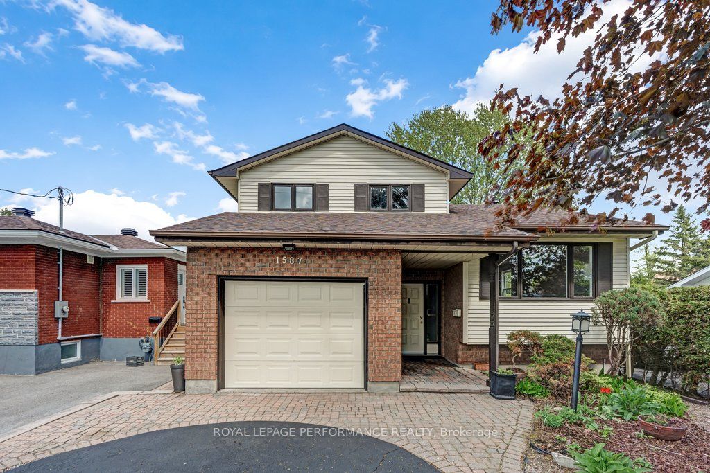 1587 Maxime Street, Ottawa, ON, K1B 3K9