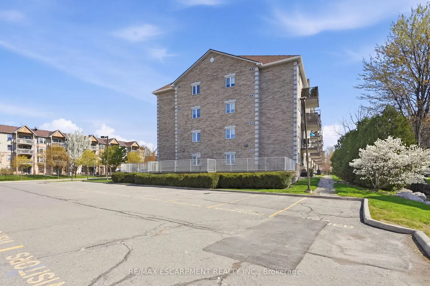 Additional image 19 of 4006 Kilmer Drive 407