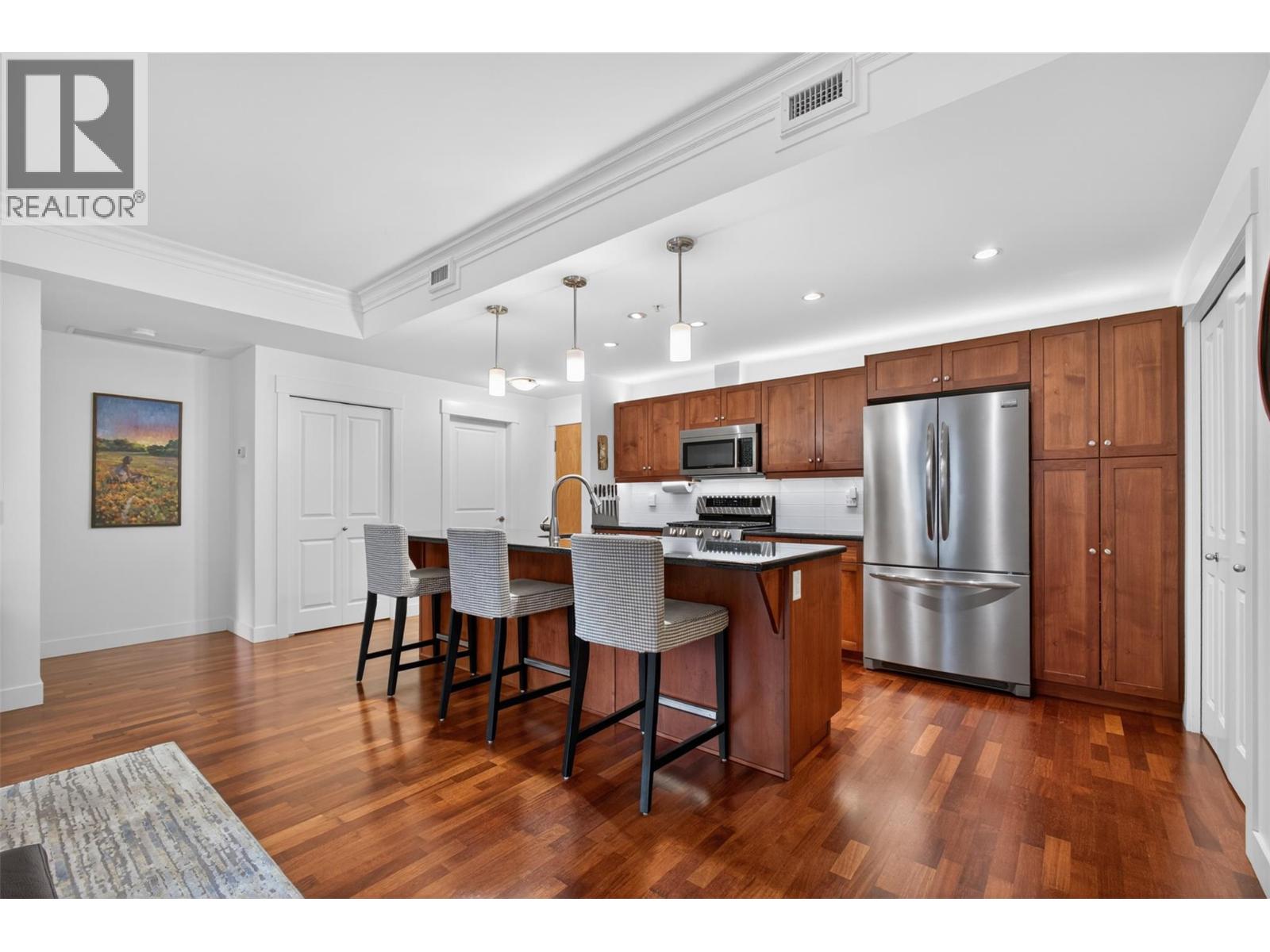 Additional image 2 of 101-2901 Abbott Street, Kelowna, BC, V1Y1G7