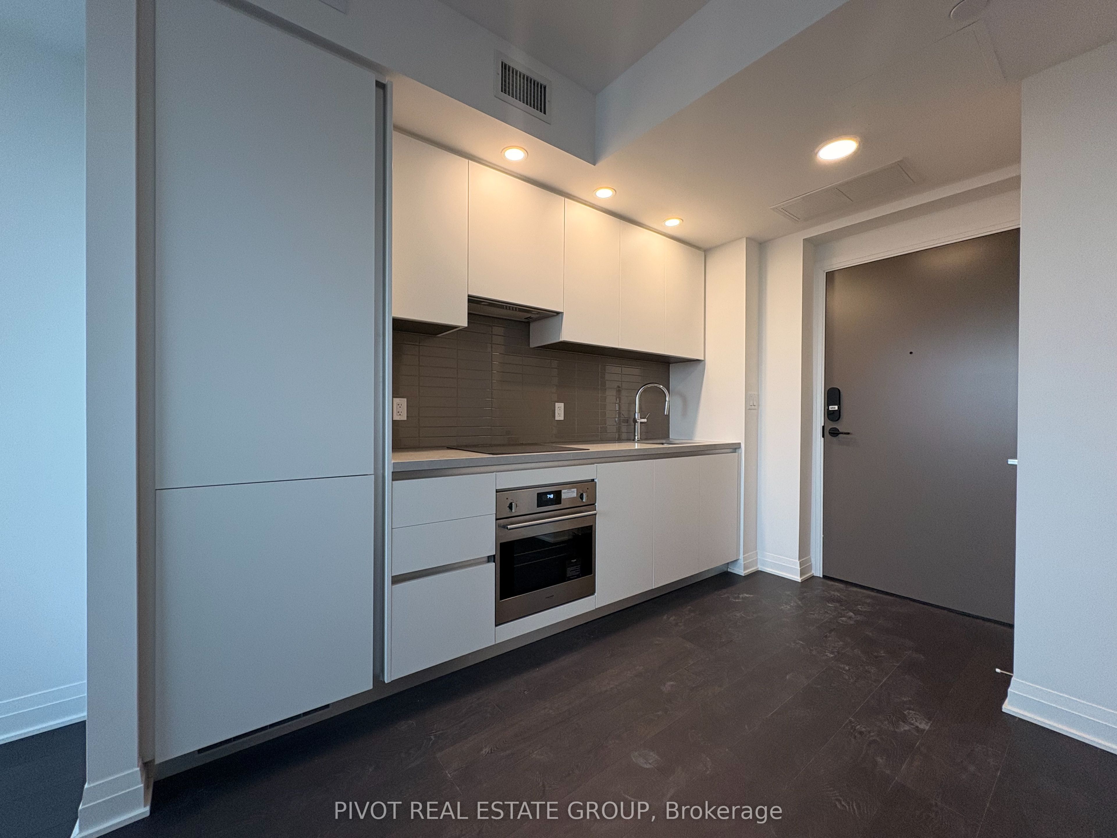 Additional image 3 of 5808-4015 The Exchange N/a, Mississauga, ON, L5B 0N9