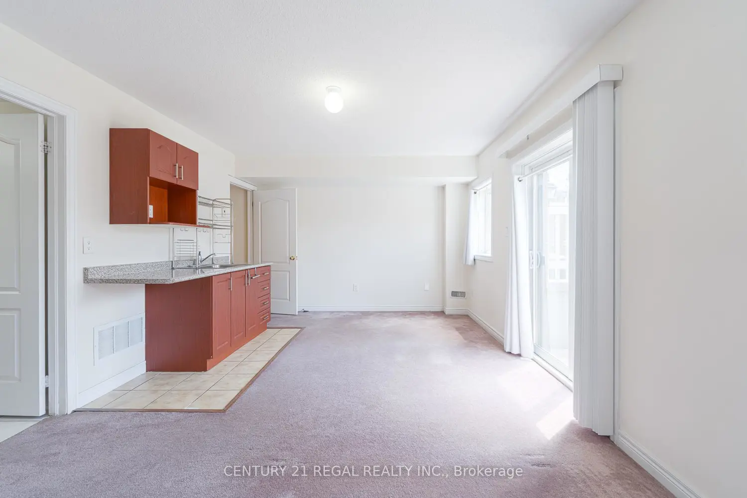 Additional image 7 of 27 Belanger Crescent