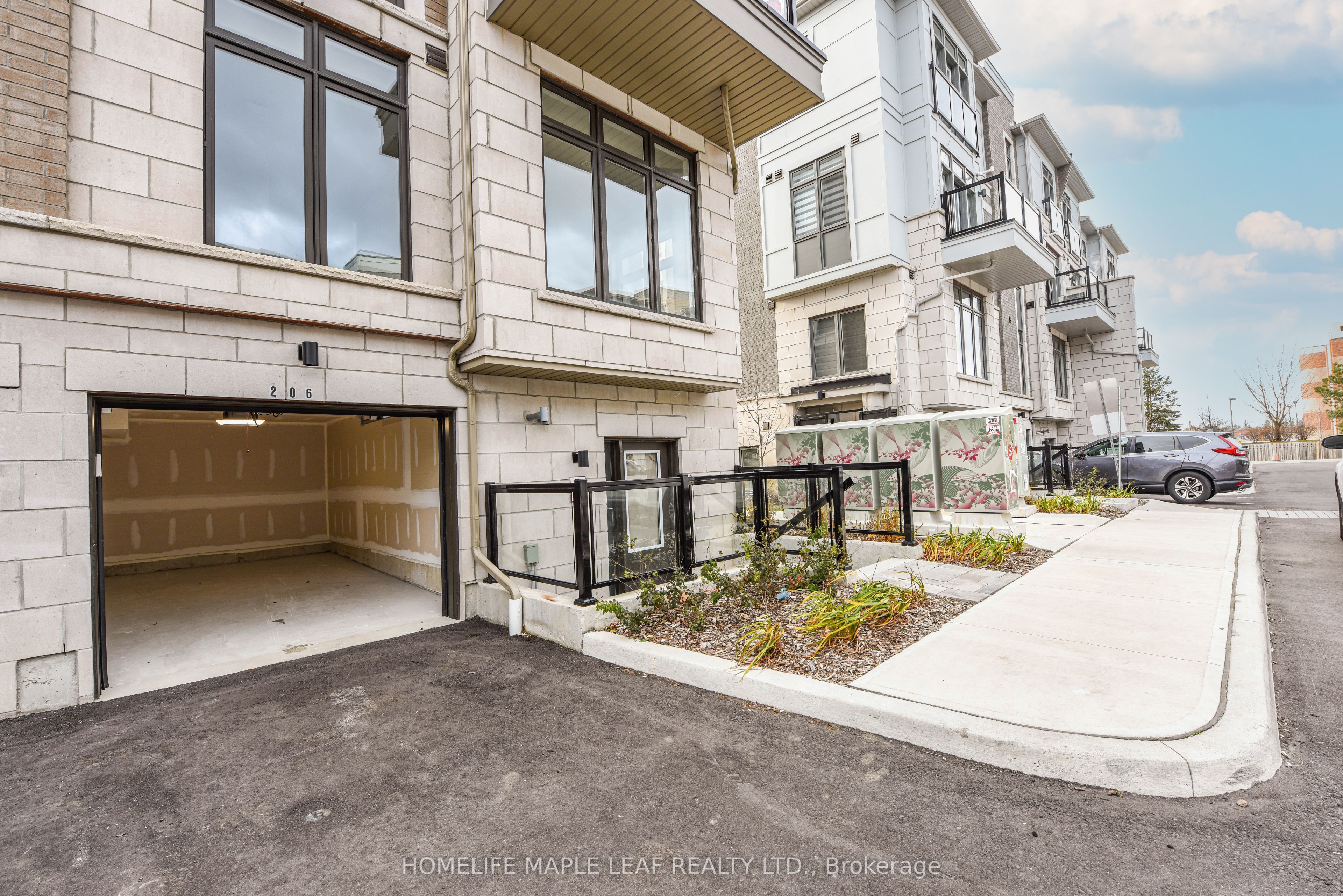 Additional image 3 of 206-30 Halliford Place, Brampton, ON, L6P 4R1