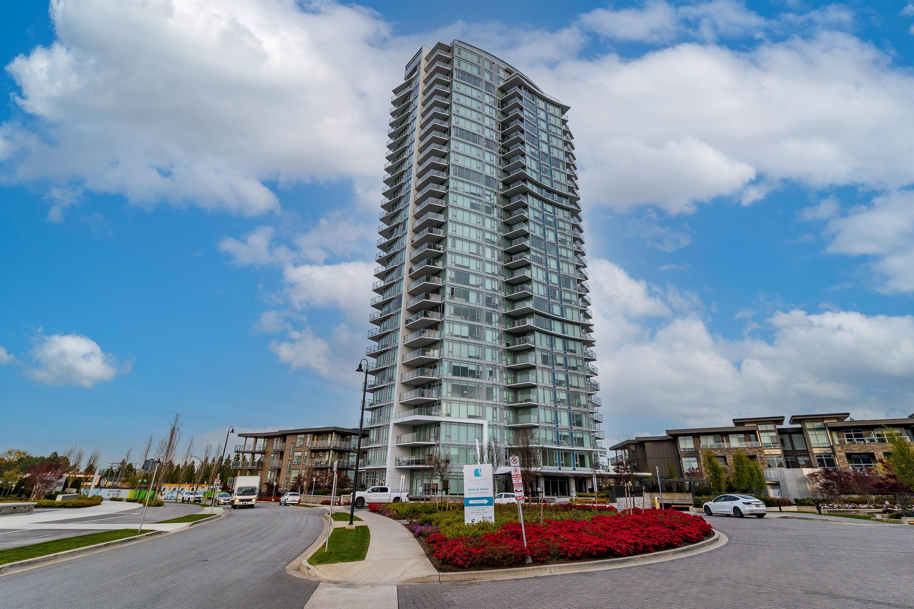 Additional image 2 of 403-7769 Park Crescent, Burnaby, BC, V3N 0J7