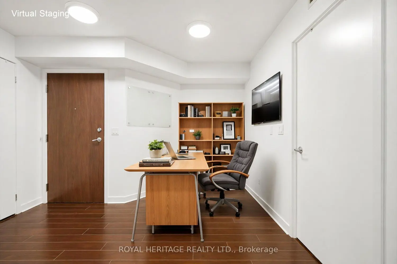Additional image 5 of 12 Yonge Street 611