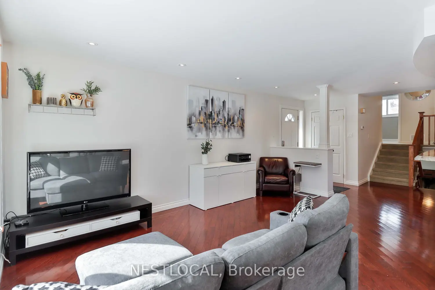 Additional image 4 of 1286 Landfair Crescent