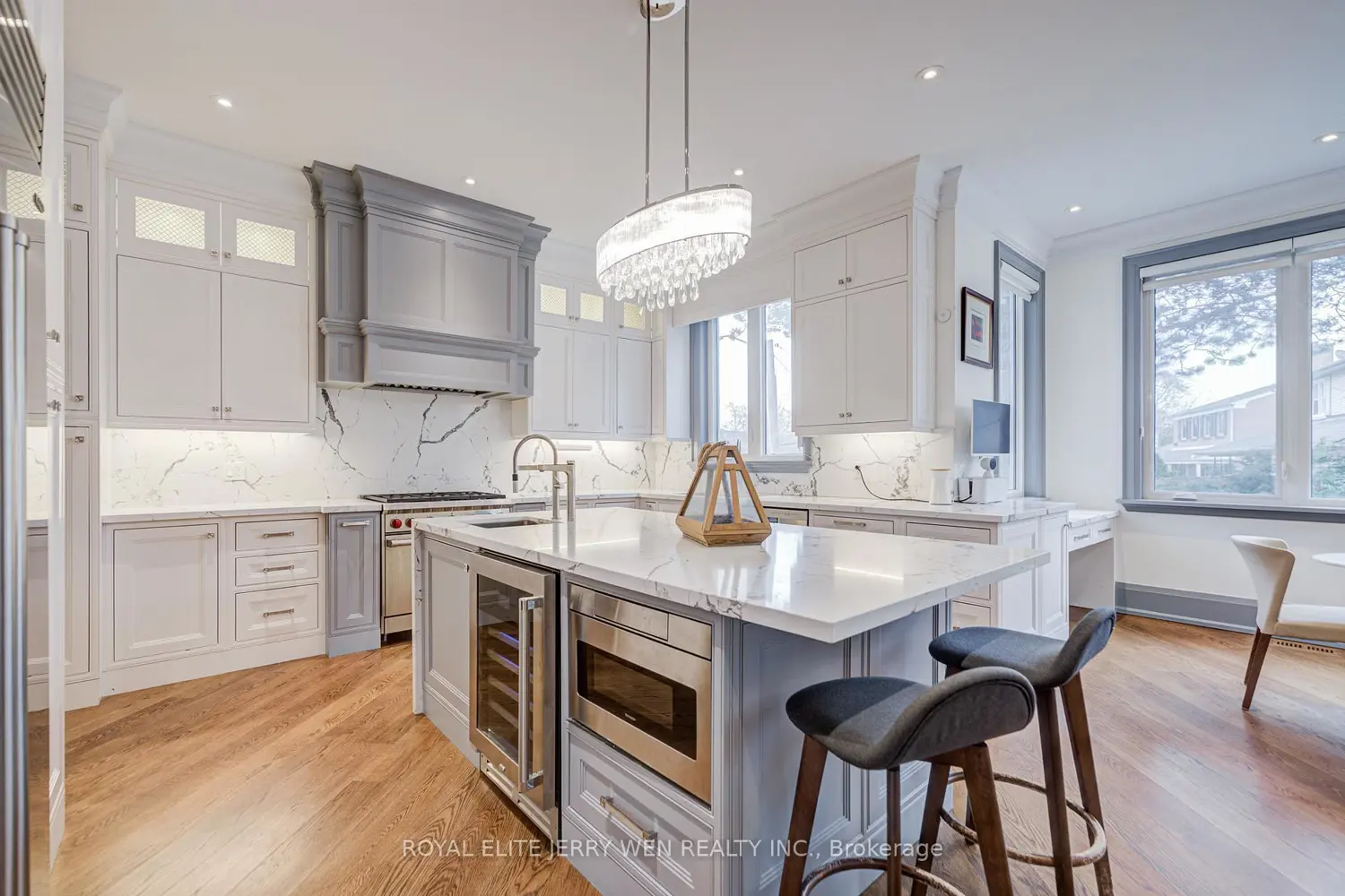 Additional image 7 of 300 Upper Highland Crescent