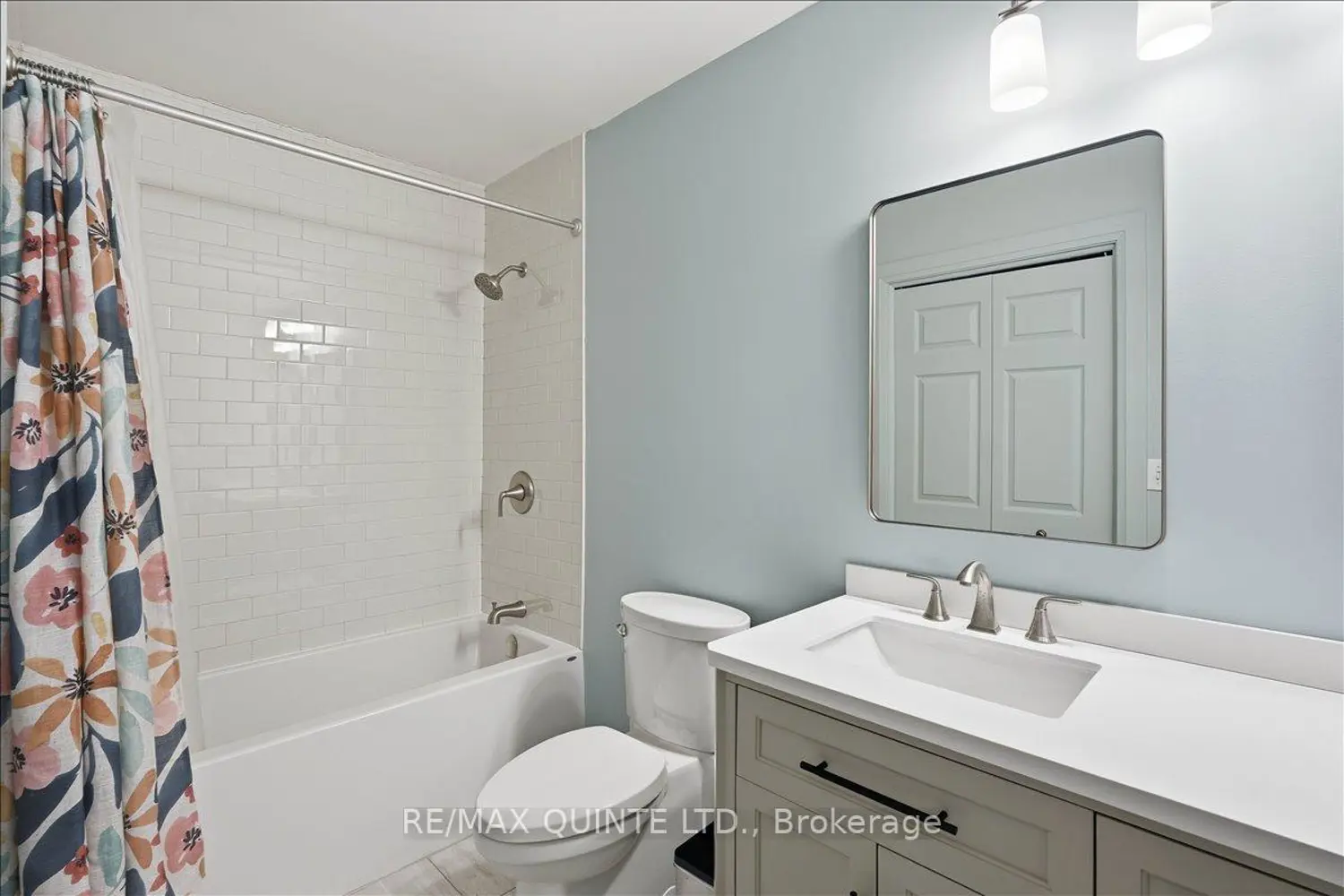 Additional image 10 of 46 Lake Breeze Court