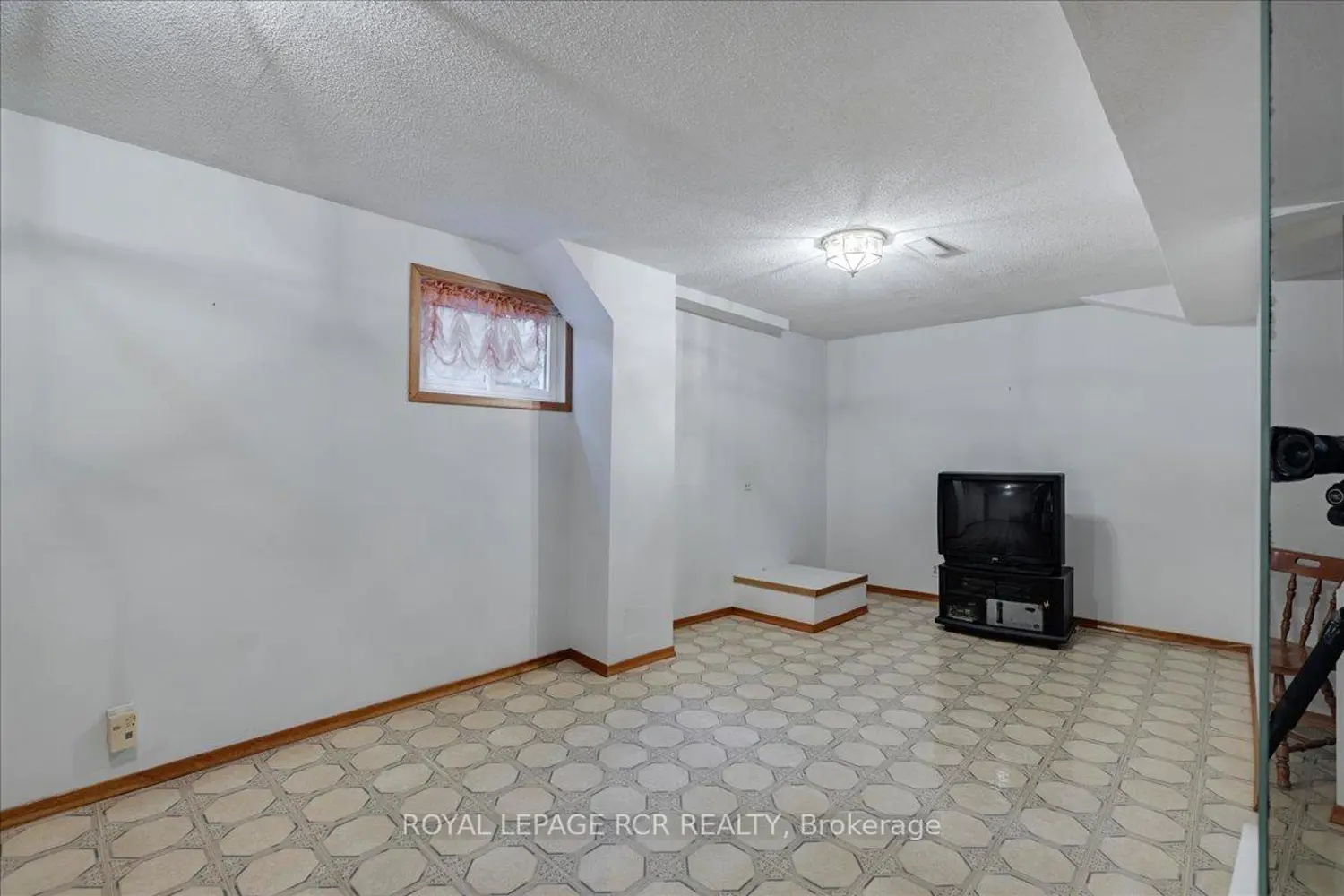 Additional image 10 of 63 Portland Crescent