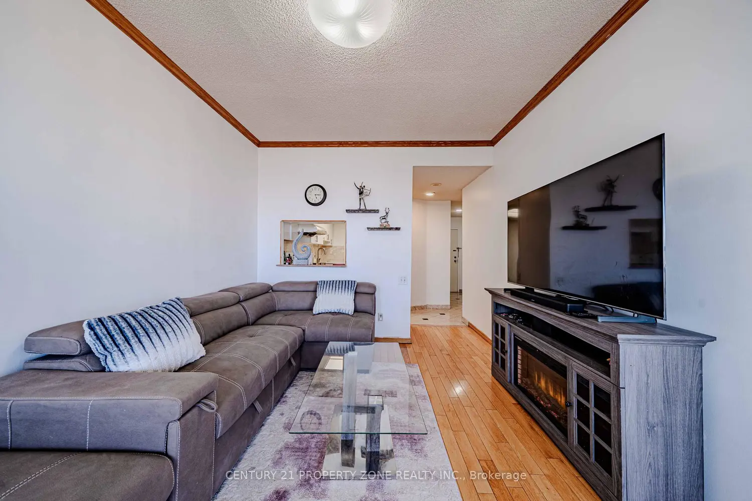 Additional image 10 of 2466 Eglinton Avenue Ph03