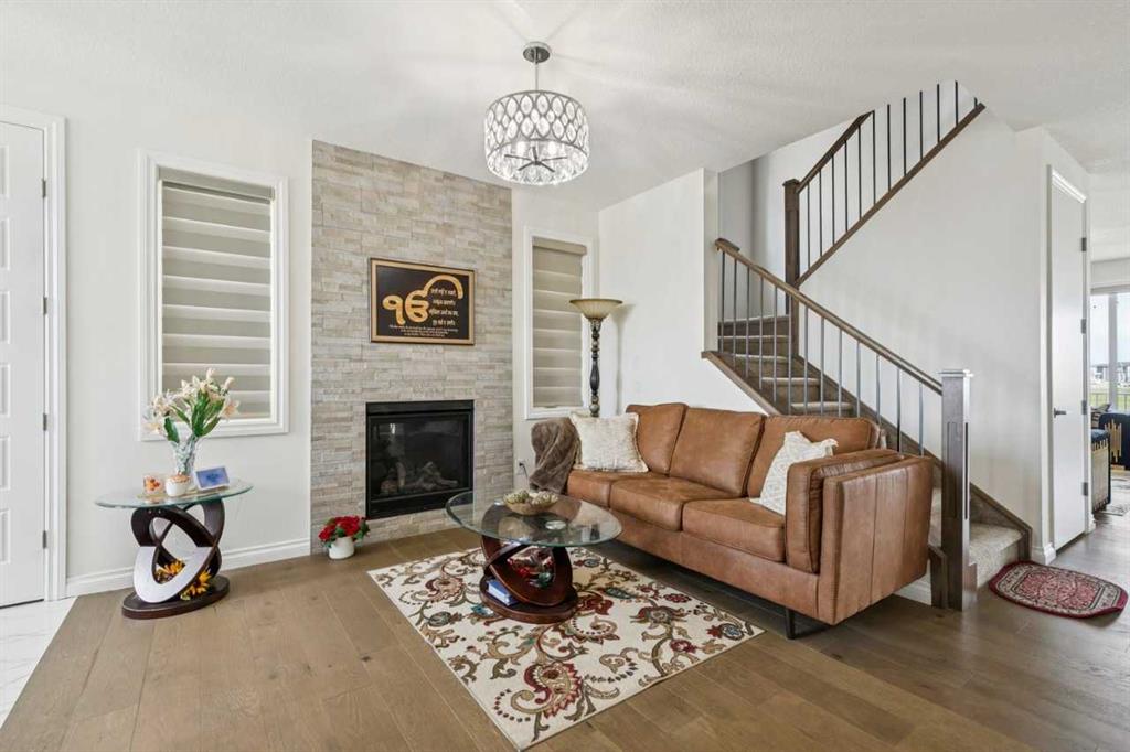 Additional image 5 of 375 Corner Meadows Avenue NE, Calgary, AB, T3N1X7