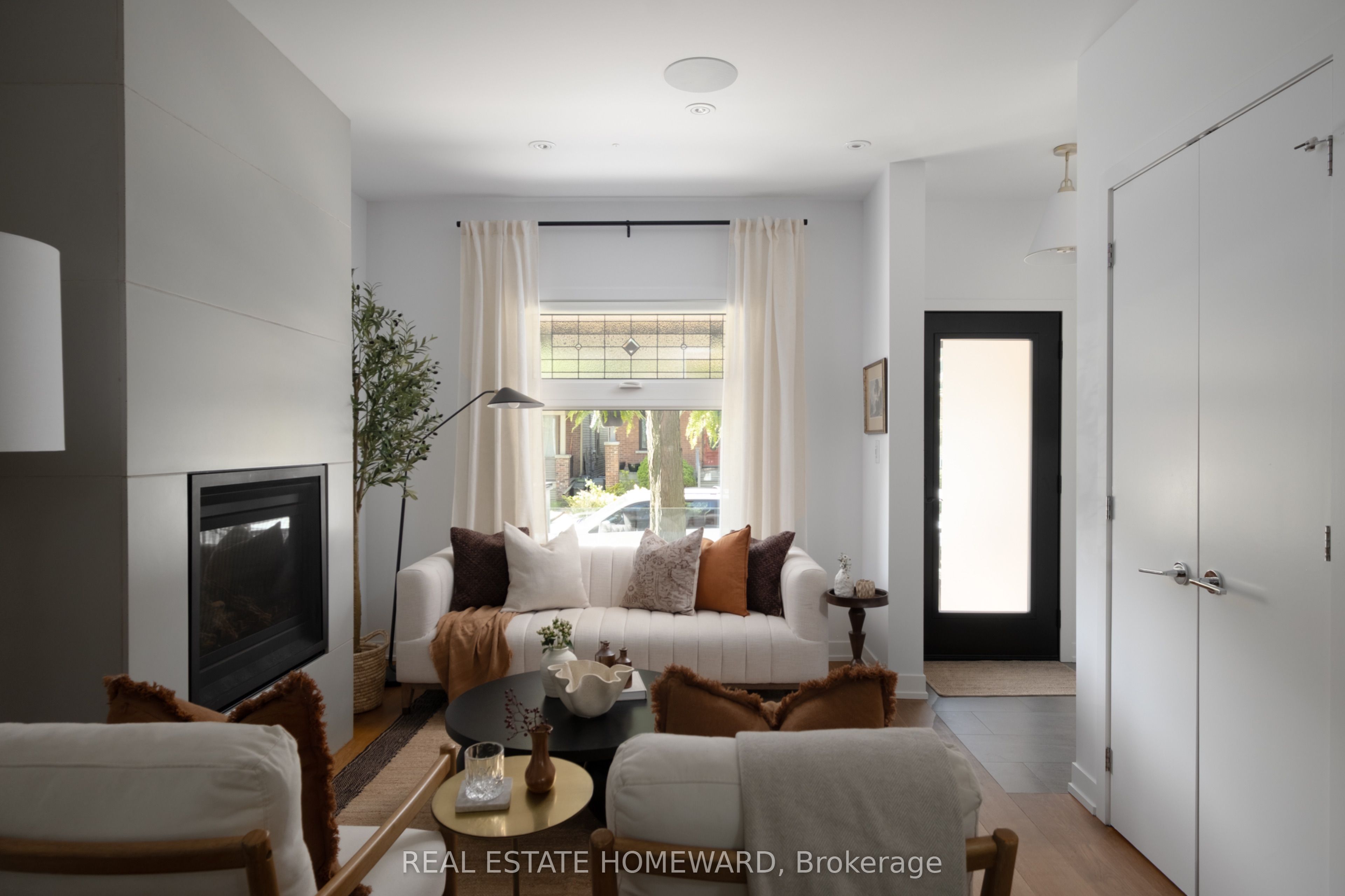 Additional image 4 of 204 Bain Avenue, Toronto, ON, M4K 1G1