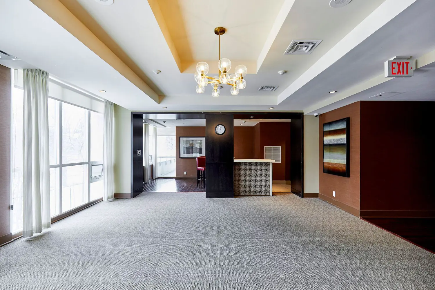 Additional image 16 of 1055 Southdown Road 707