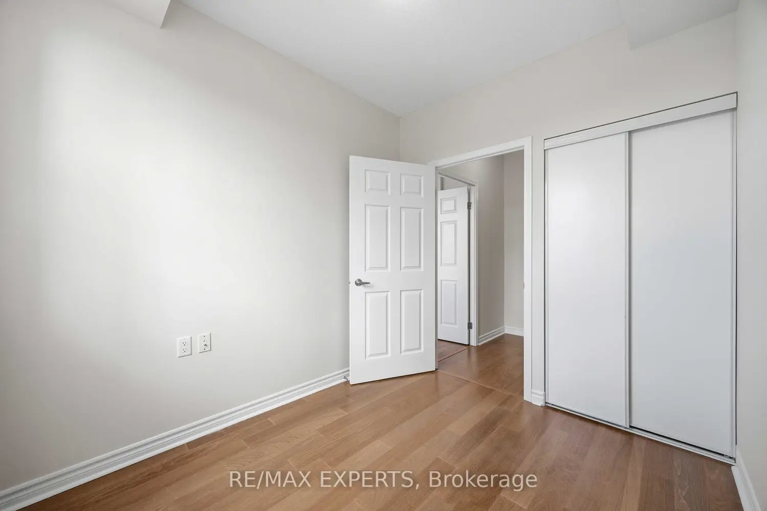 Additional image 18 of 15450 Yonge Street 207
