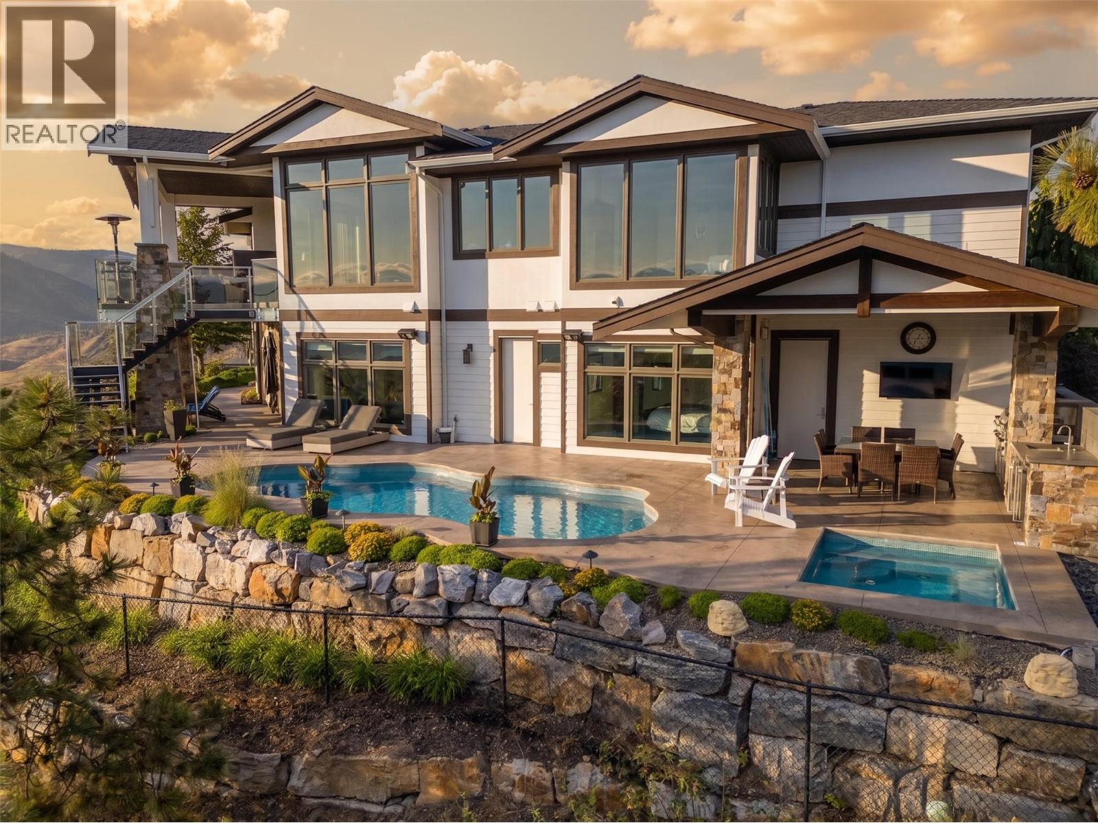 Additional image 3 of 162 Skyland Drive, Kelowna, BC, V1V3A1