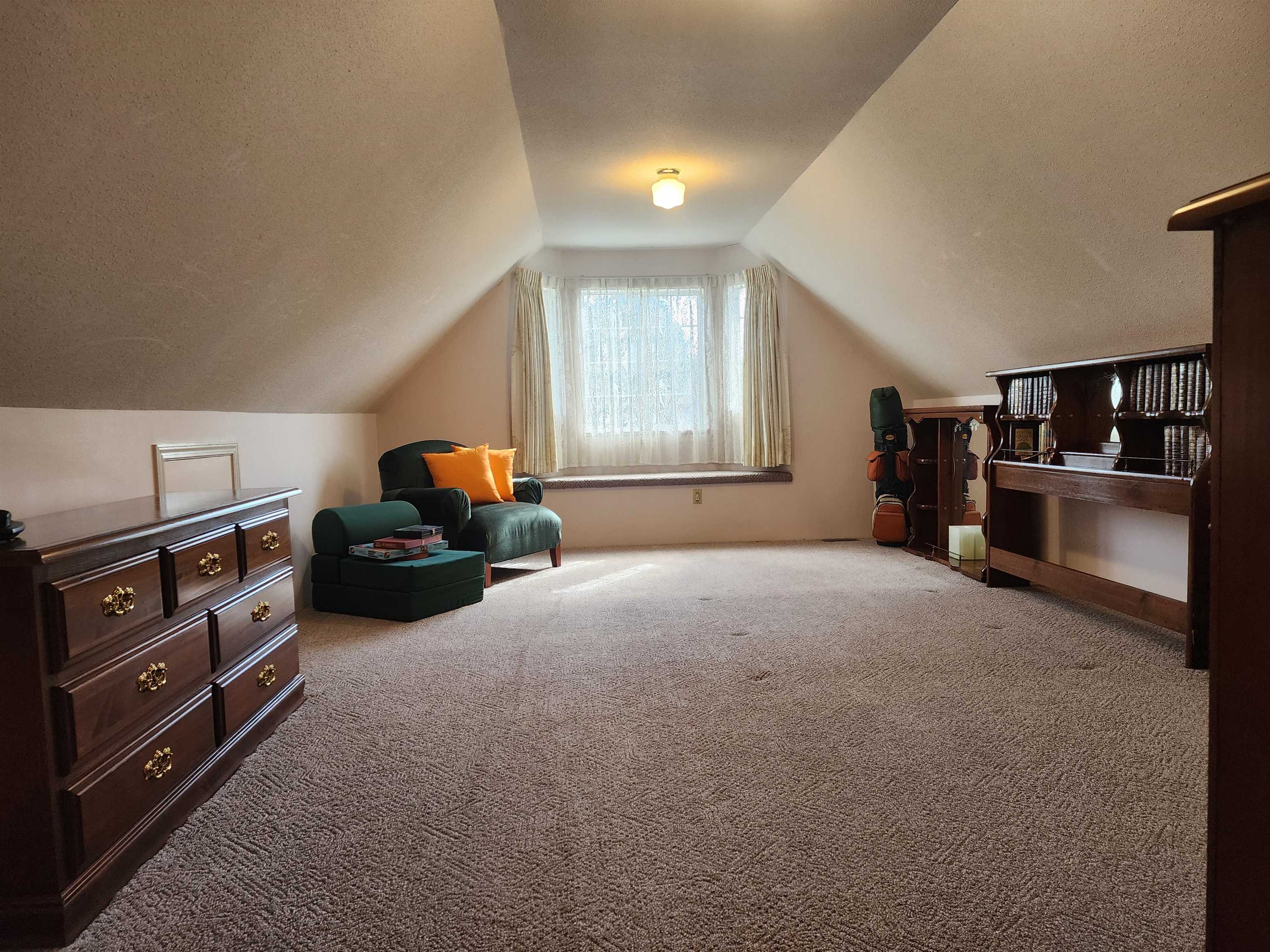 Additional image 4 of 15499 91a Avenue, Surrey, BC, V3R 9X1