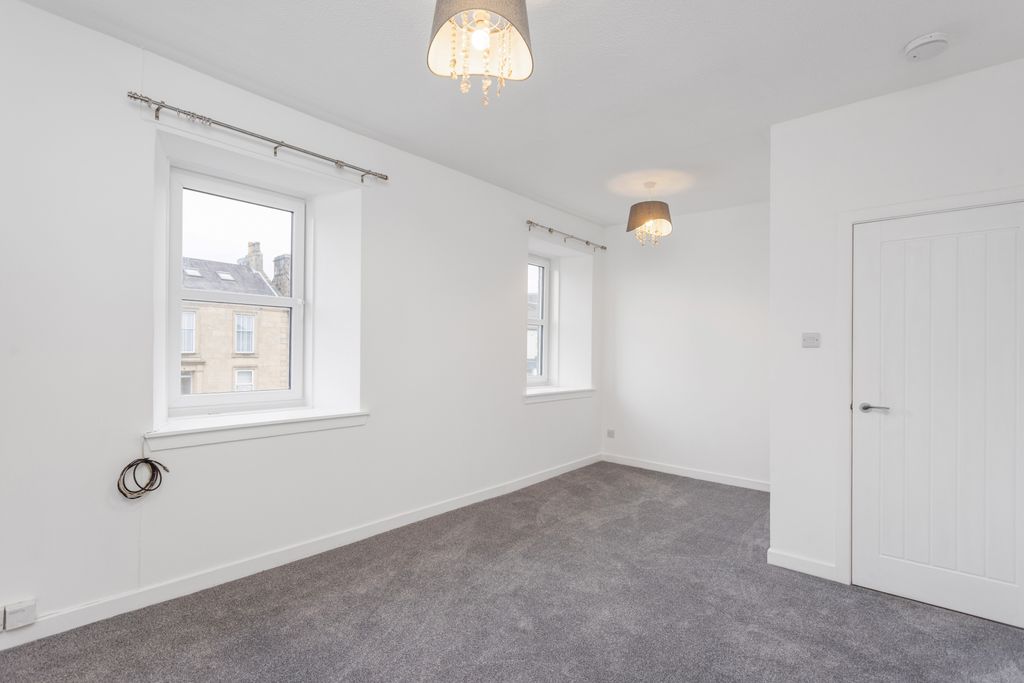 Additional image 3 of 2 bed flat to rentGrahams Road, Falkirk FK2