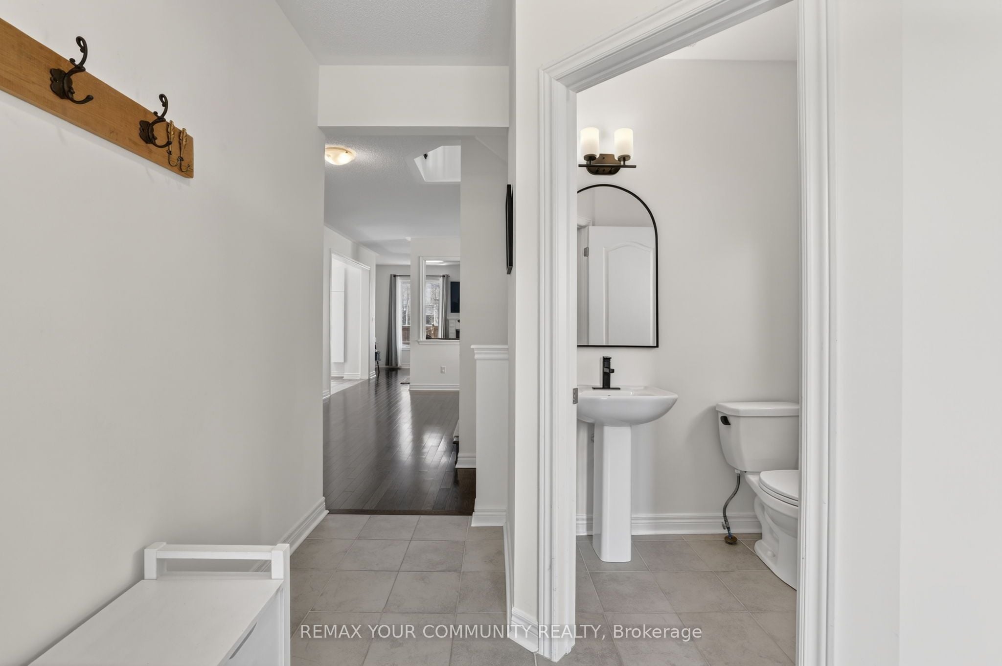 Additional image 4 of 668 West Park Avenue, Bradford West Gwillimbury, ON, L3Z 0N2