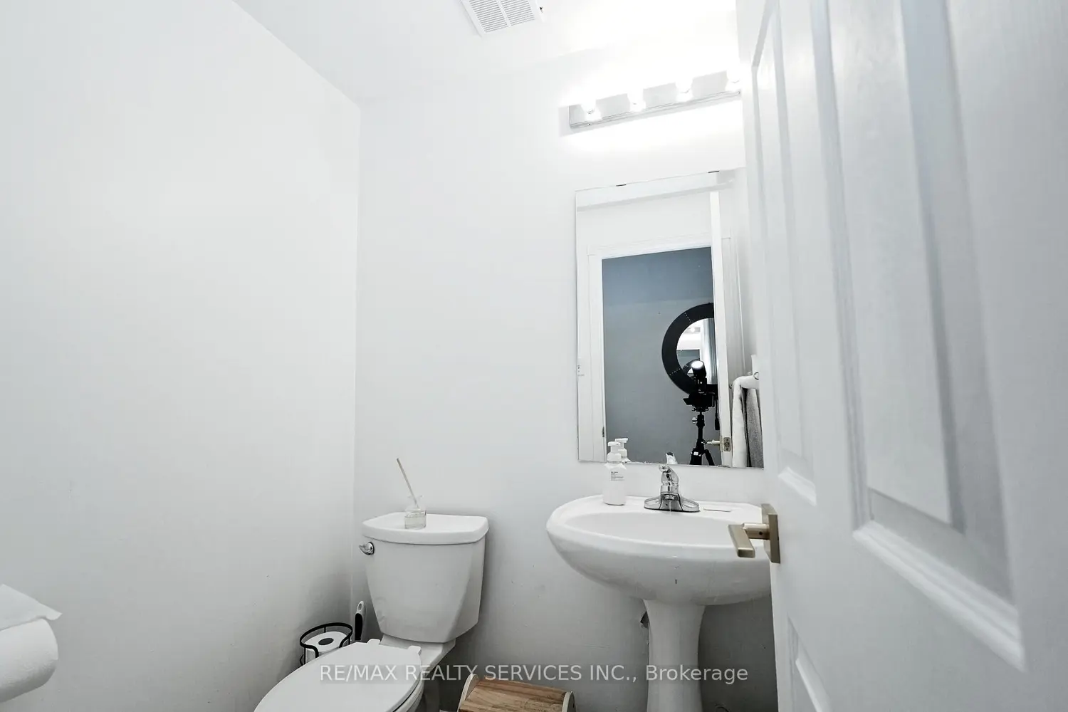 Additional image 6 of 77 Monaco Court